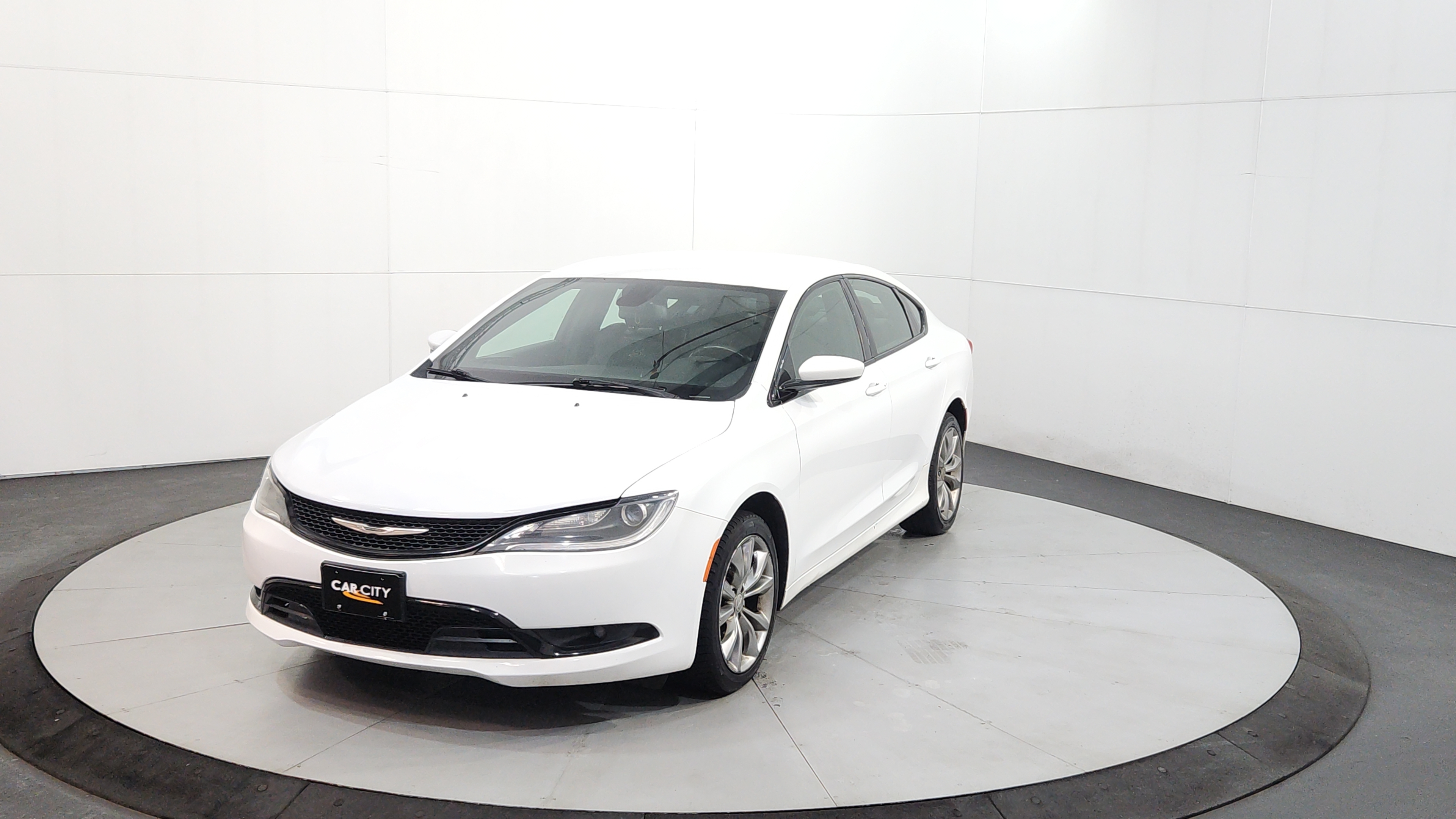 2015 Chrysler 200 S AWD's photo