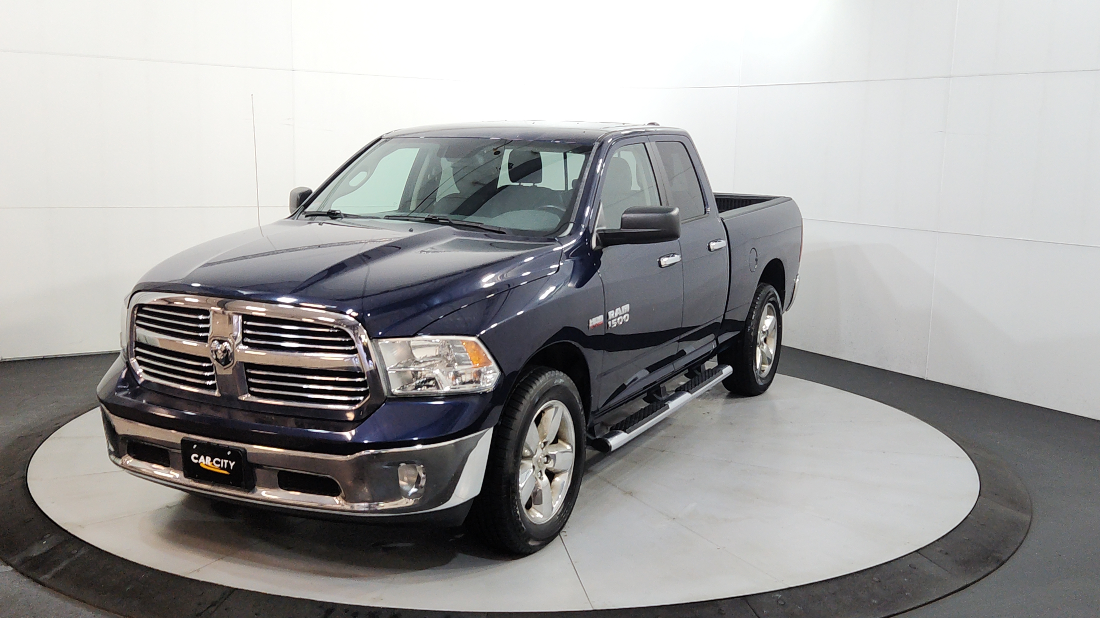 2016 RAM 1500 Big Horn/Lone Star 4x4 Quad Cab (Fleet)'s photo