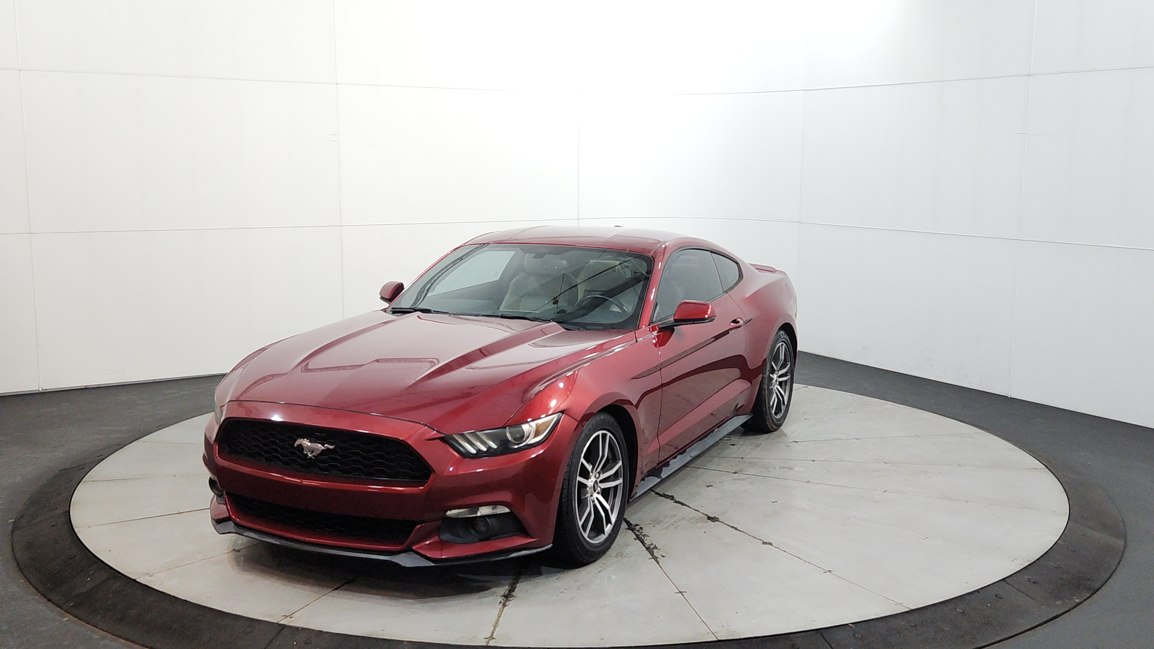 2015 Ford Mustang EcoBoost Coupe Premium's photo