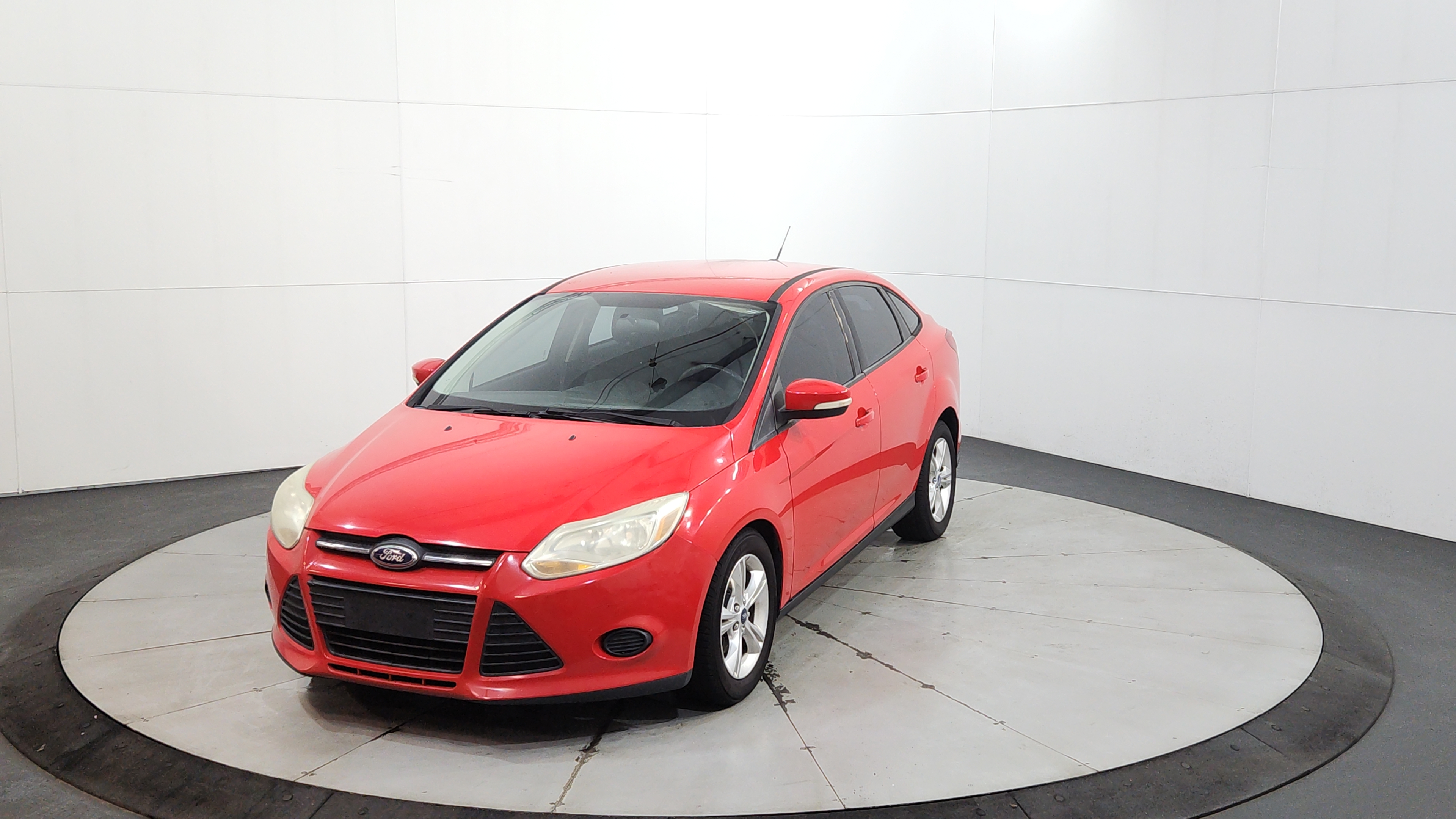 2013 Ford Focus Sedan SE's photo