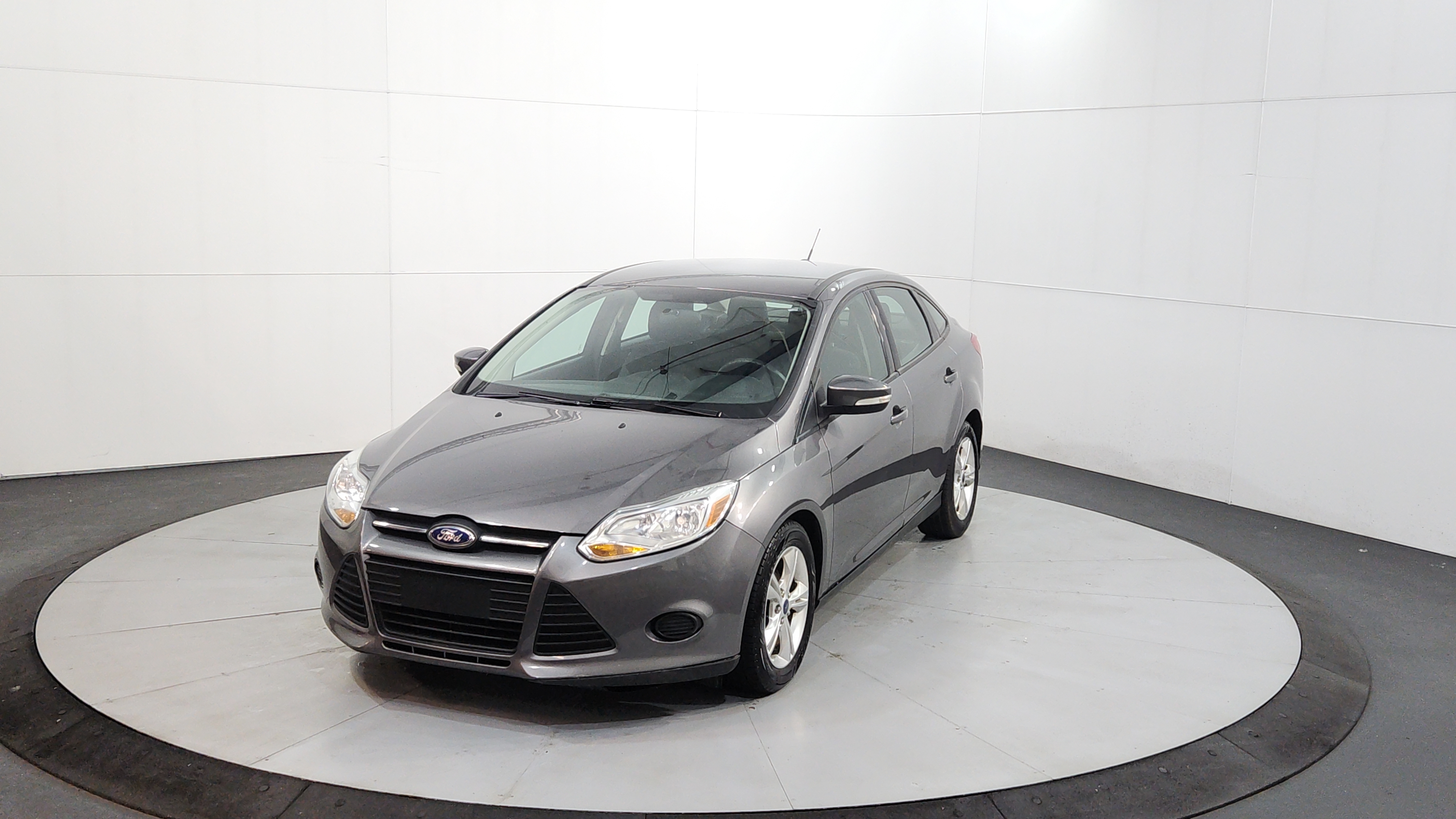 2014 Ford Focus's photo
