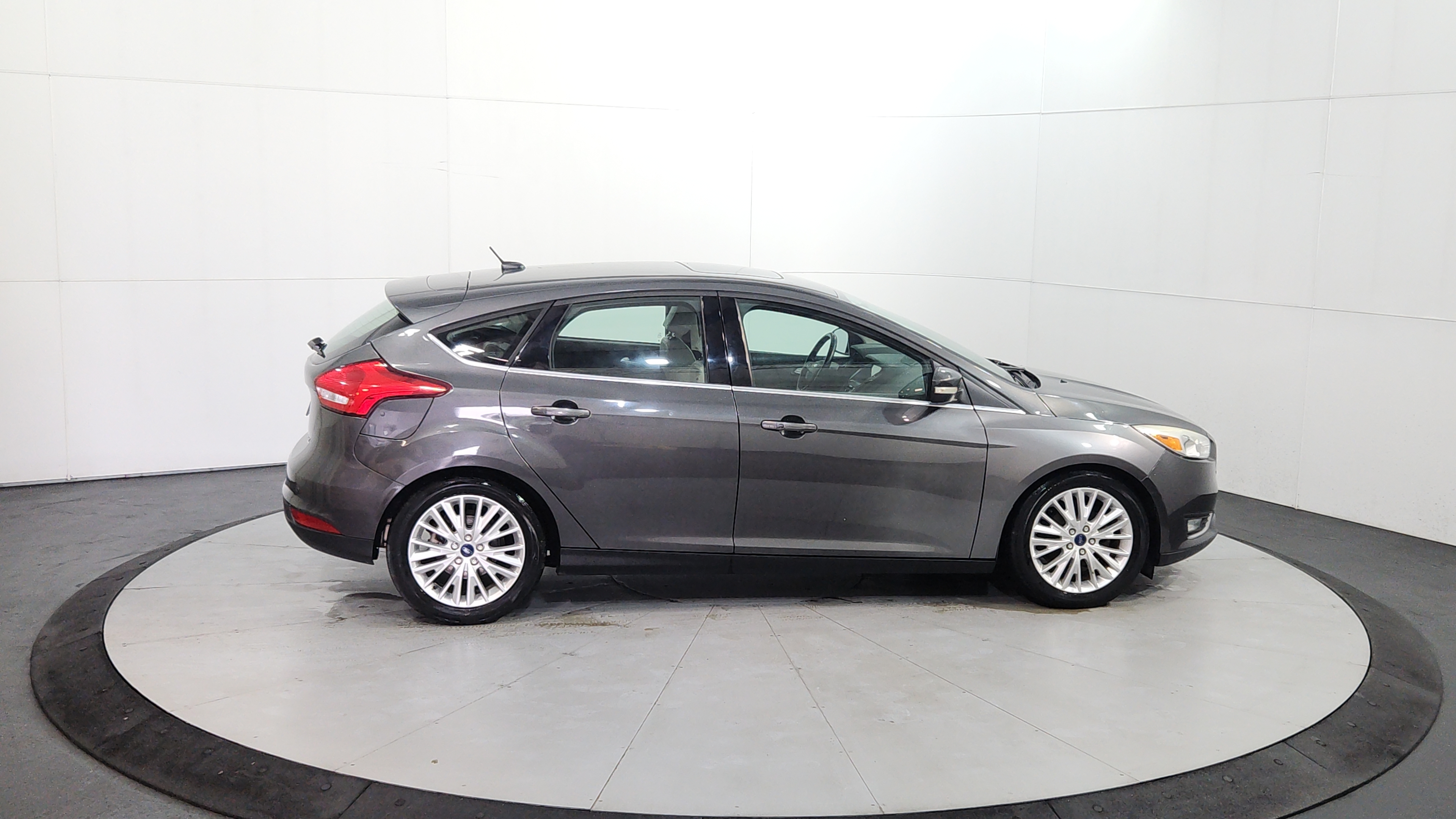 2016 Ford Focus 4