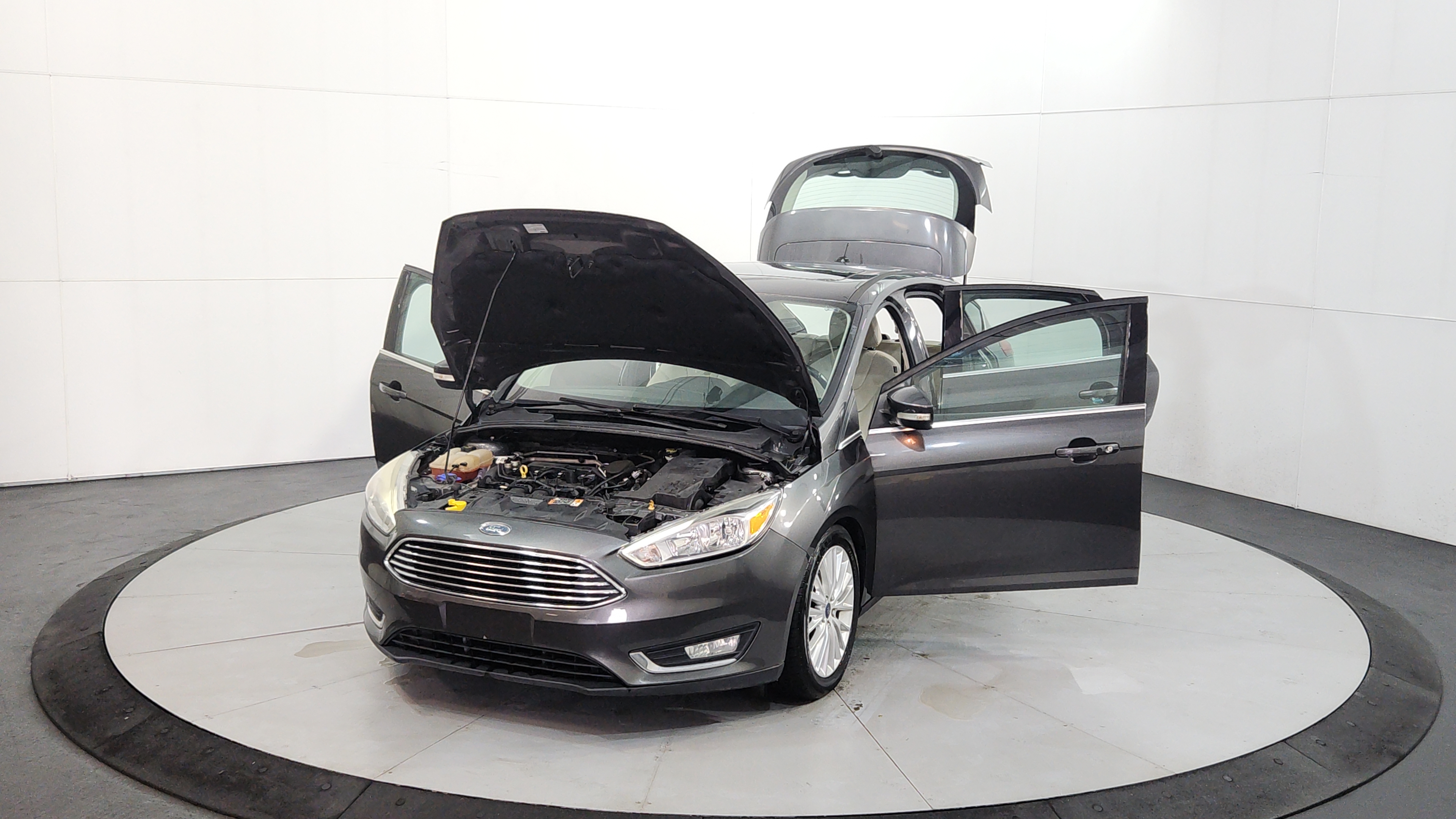 2016 Ford Focus 9