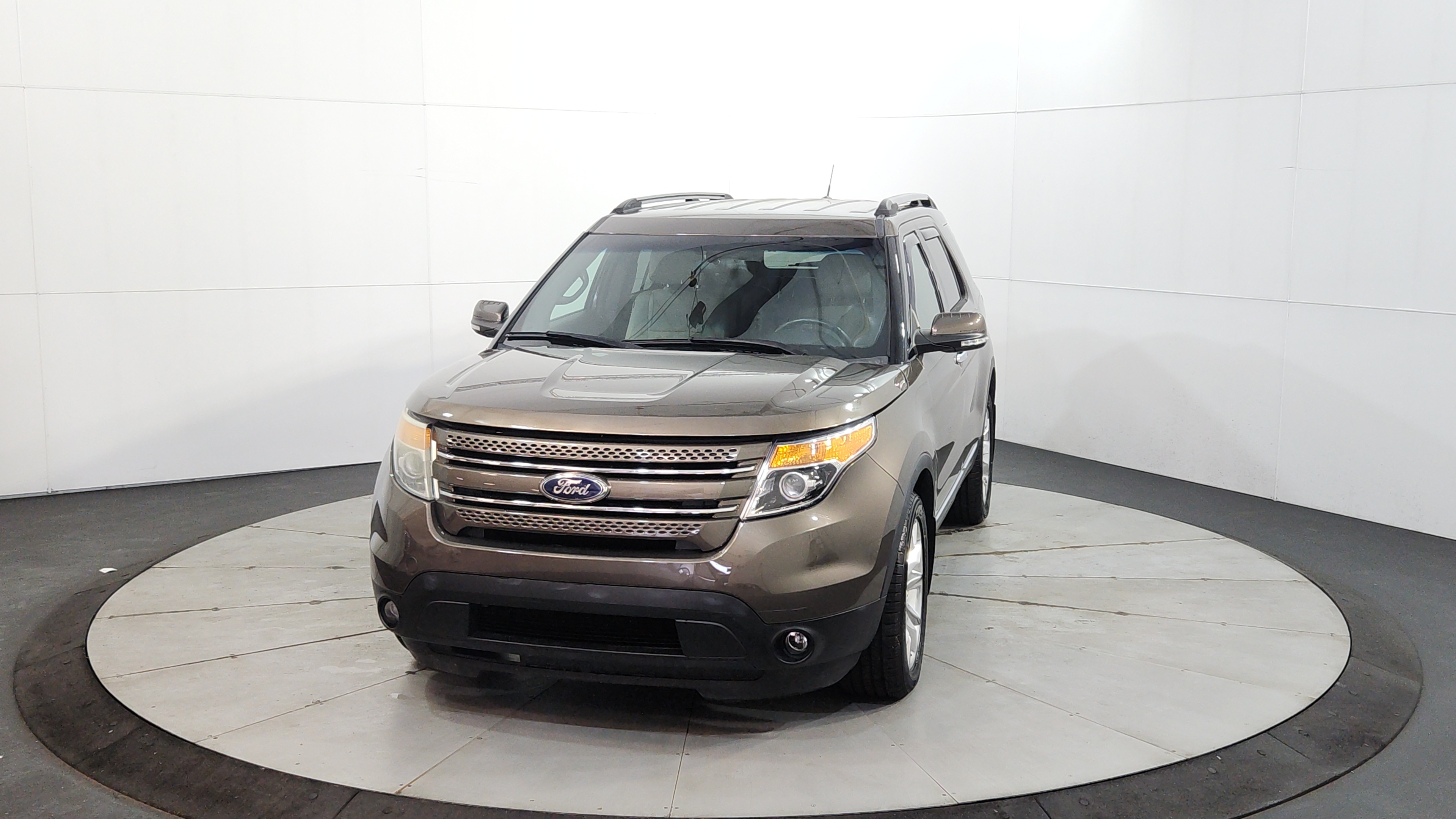 2015 Ford Explorer Limited 4x4's photo