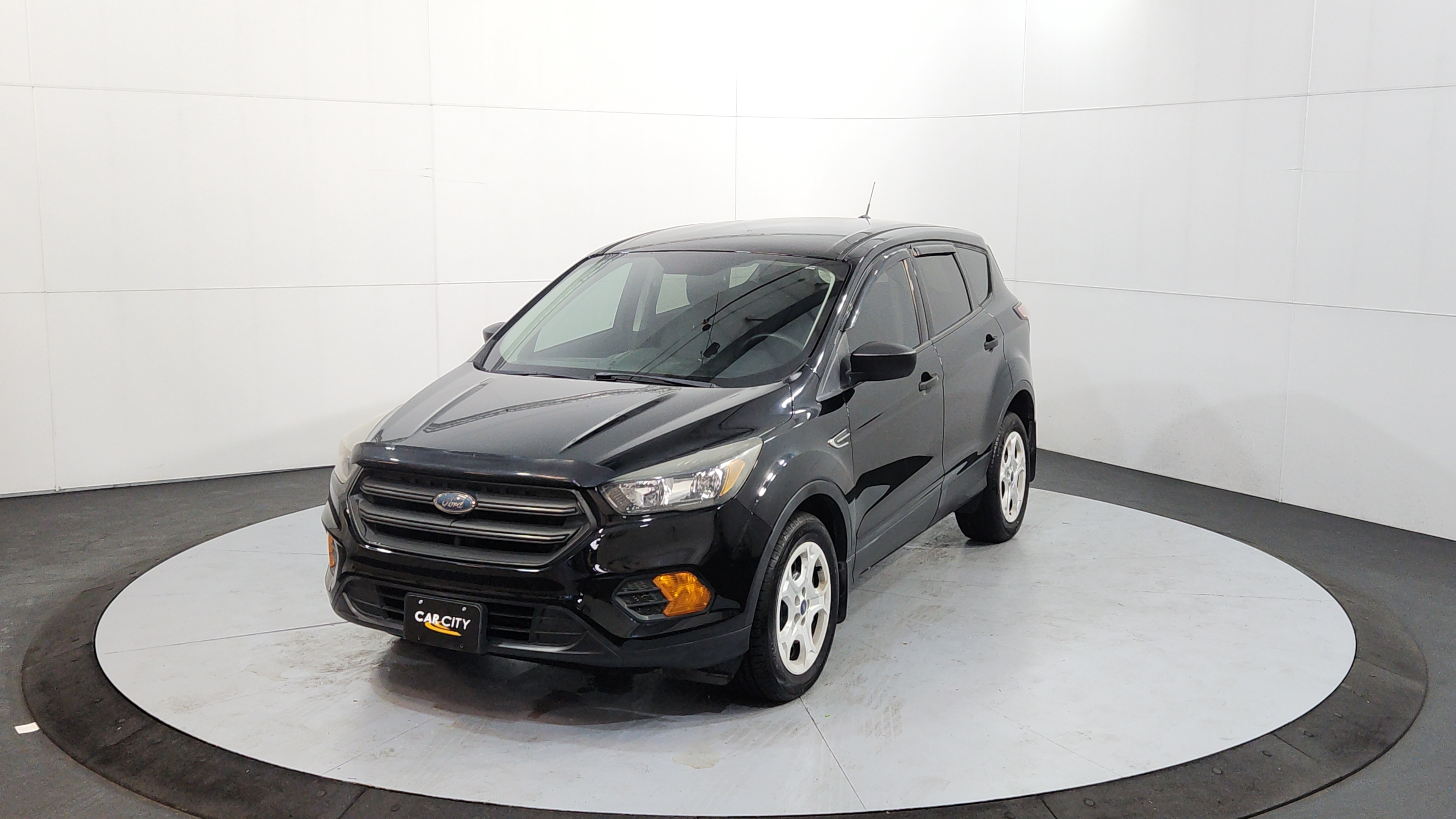 2018 Ford Escape S's photo