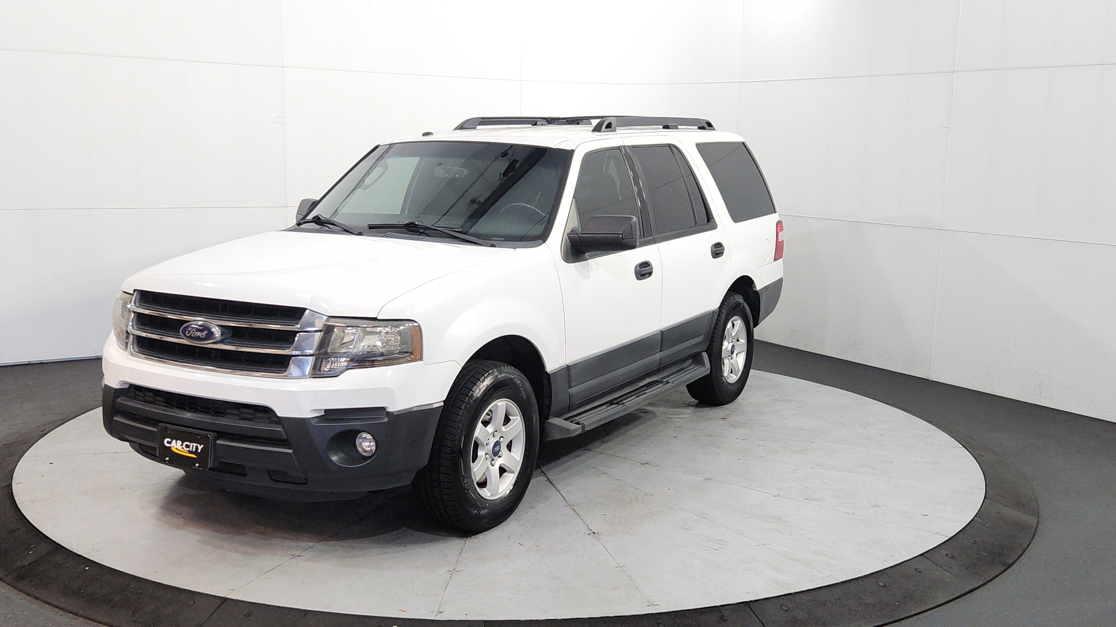 2017 Ford Expedition XL's photo