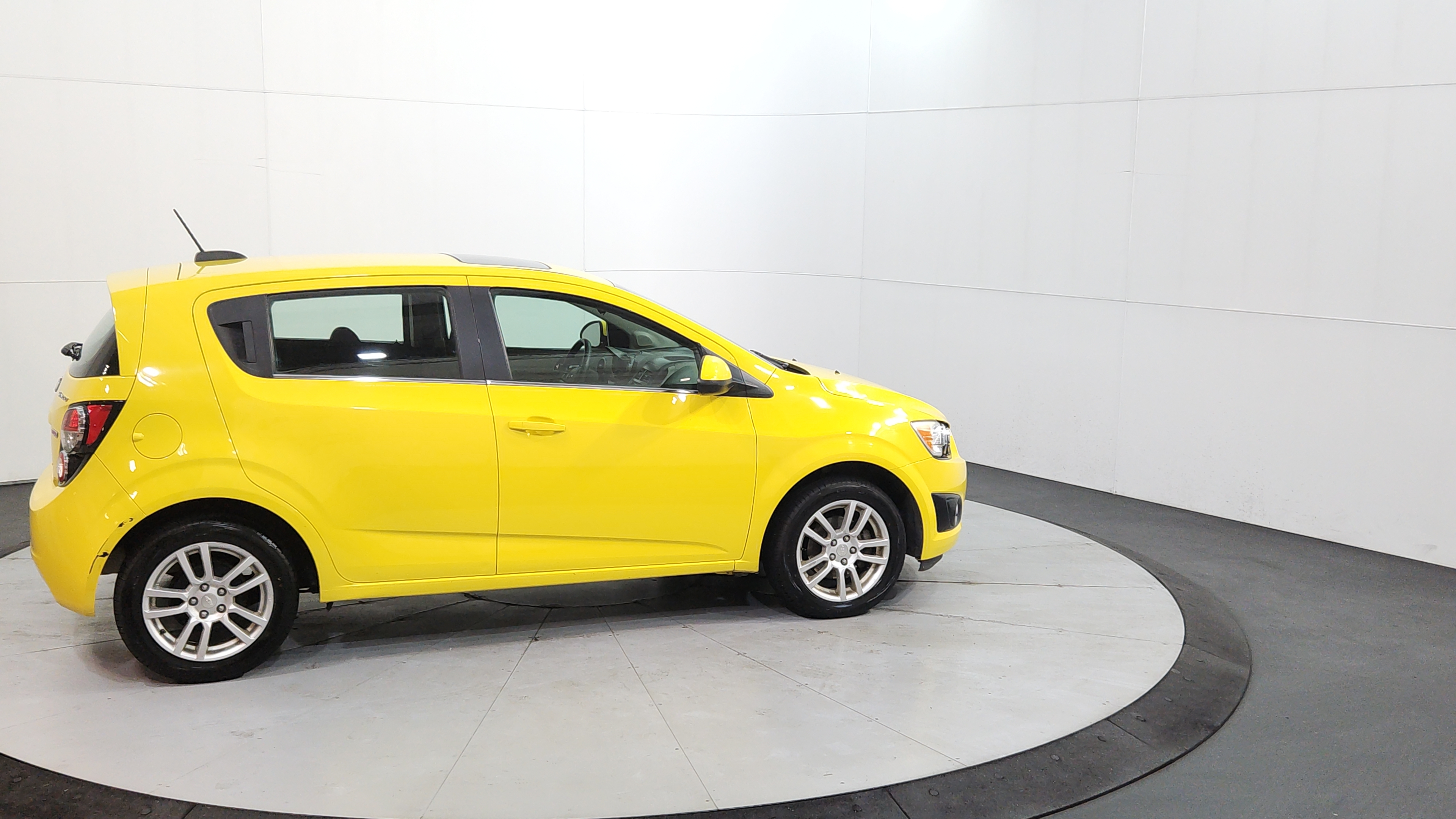 2015 Chevrolet Sonic 4