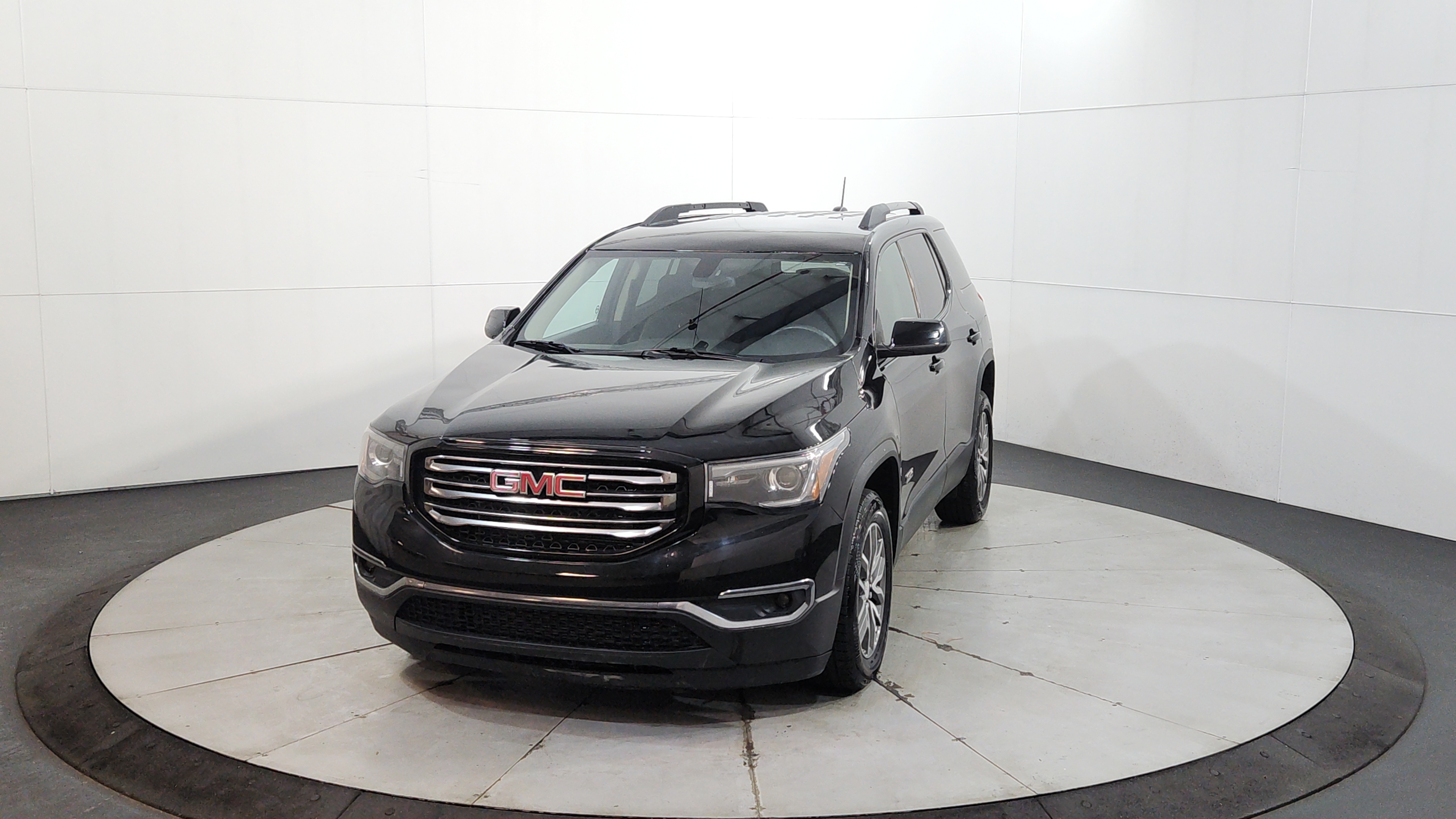 2017 GMC Acadia SLE-2 AWD's photo