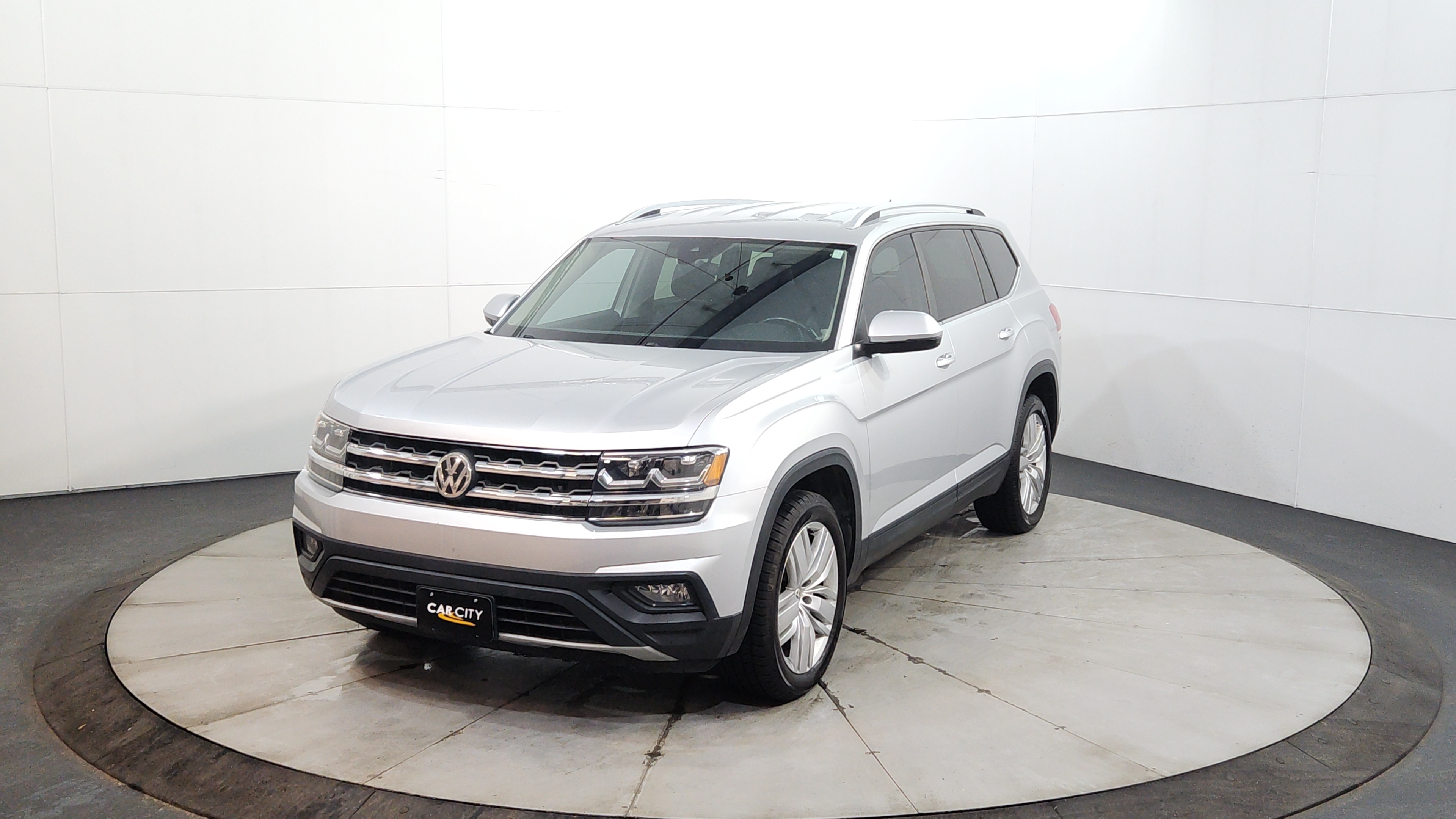 2018 Volkswagen Atlas SE w/Tech