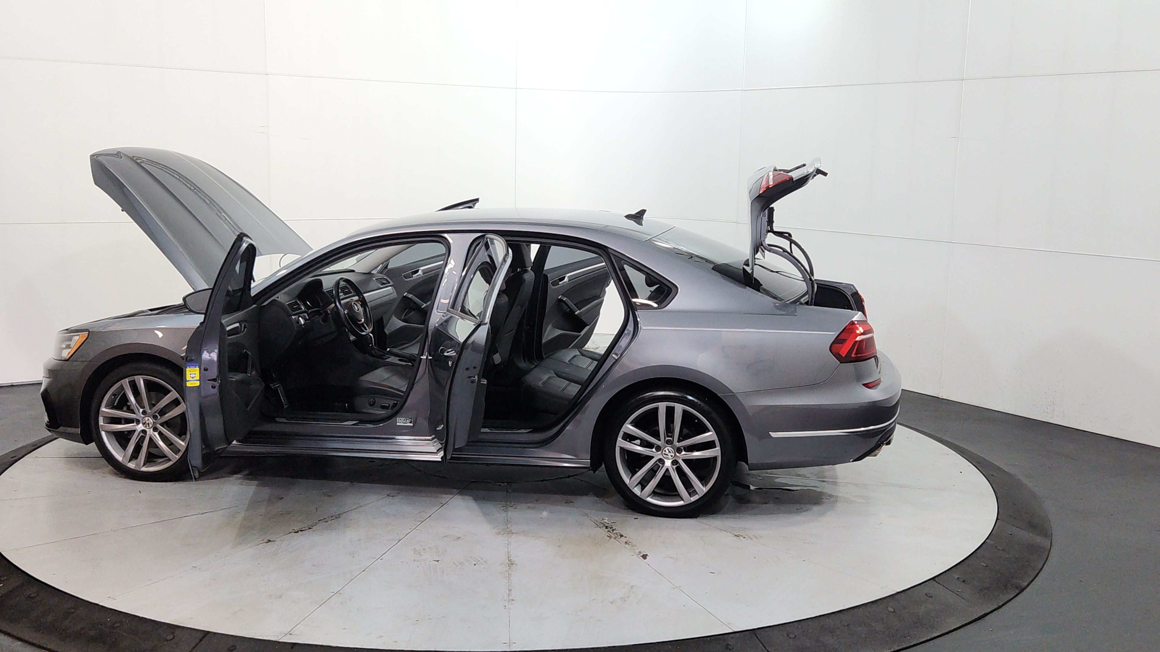 2018 Volkswagen Passat 12