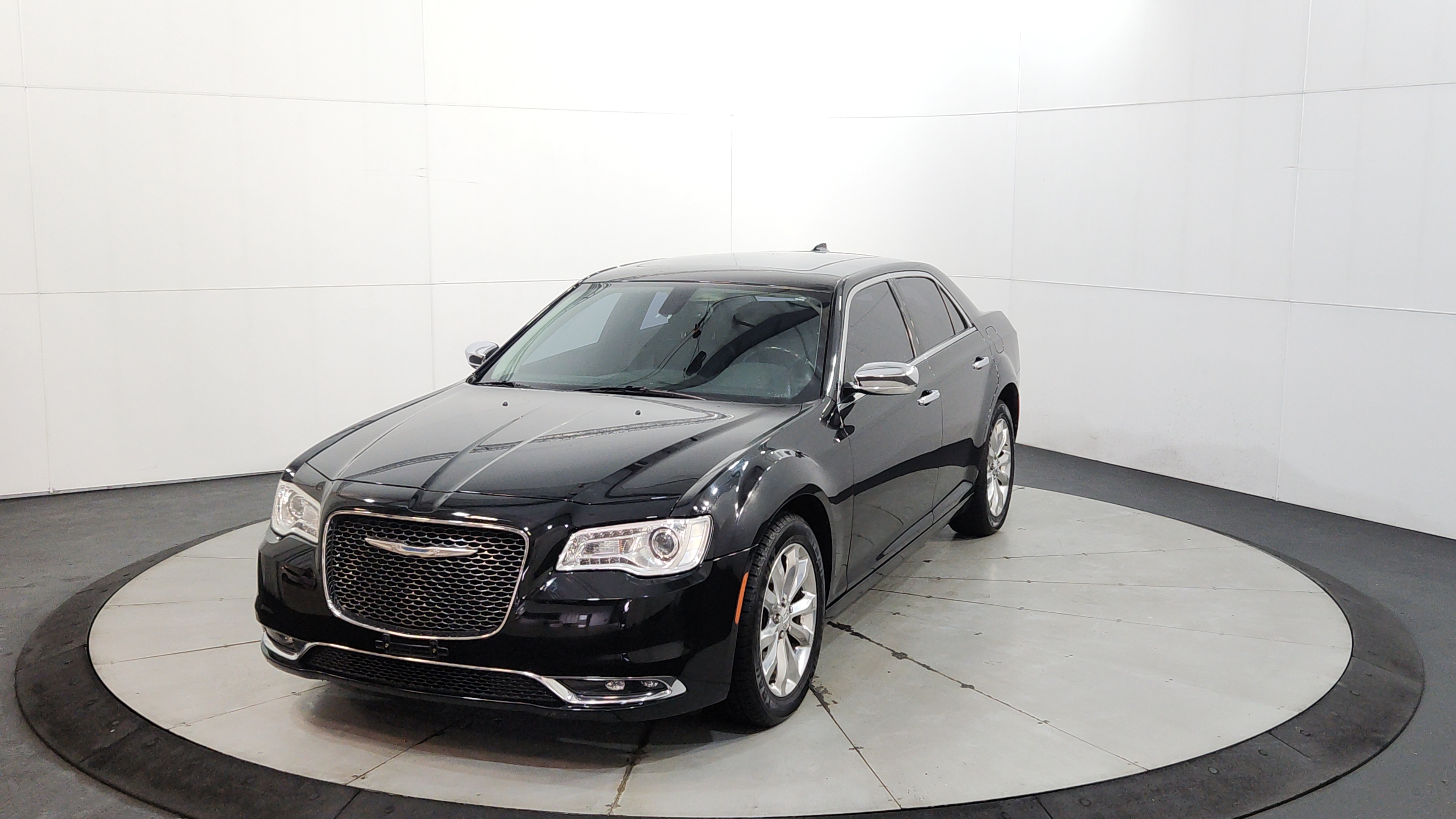 2017 Chrysler 300 C