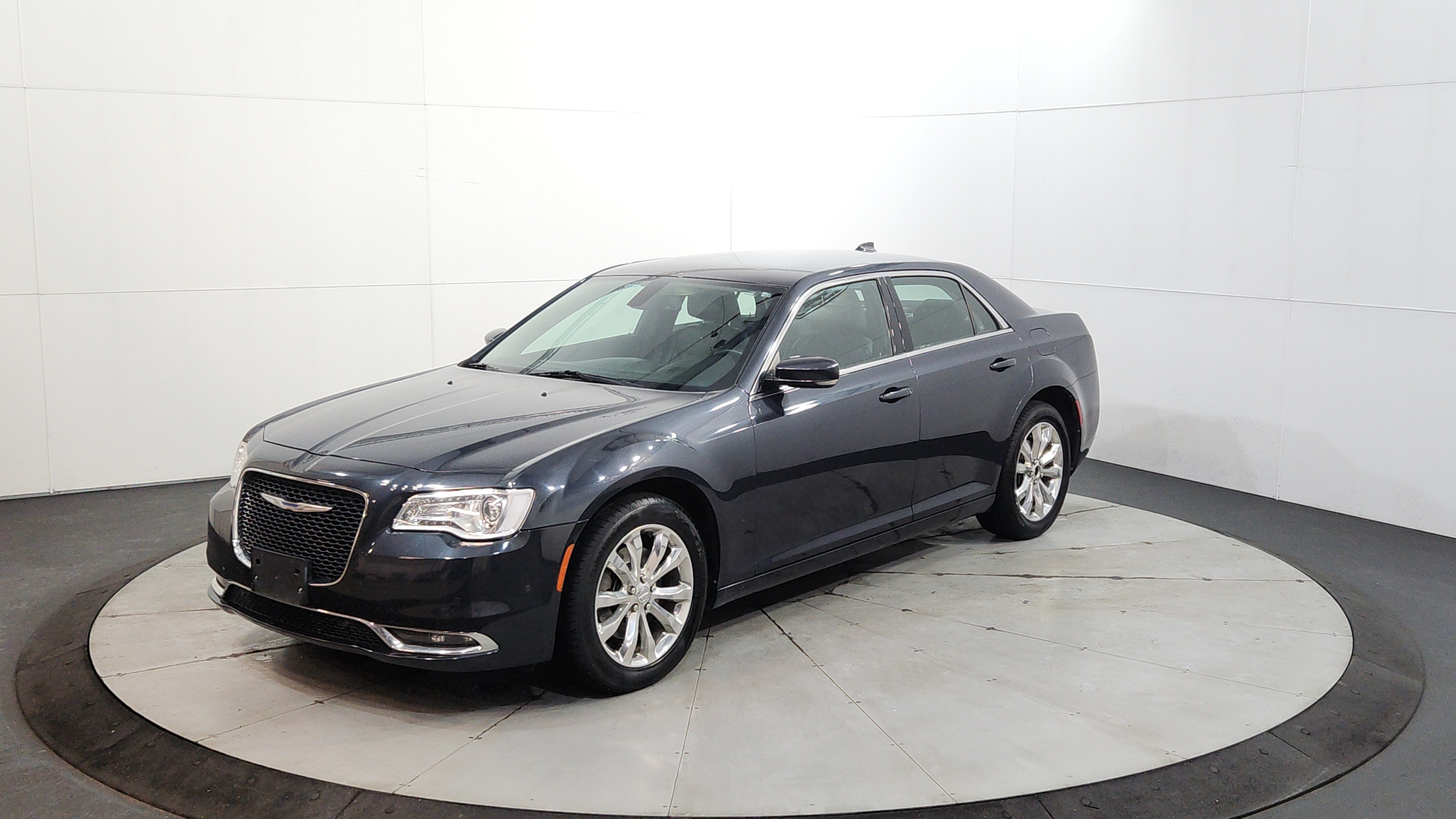 2017 Chrysler 300 Limited AWD's photo