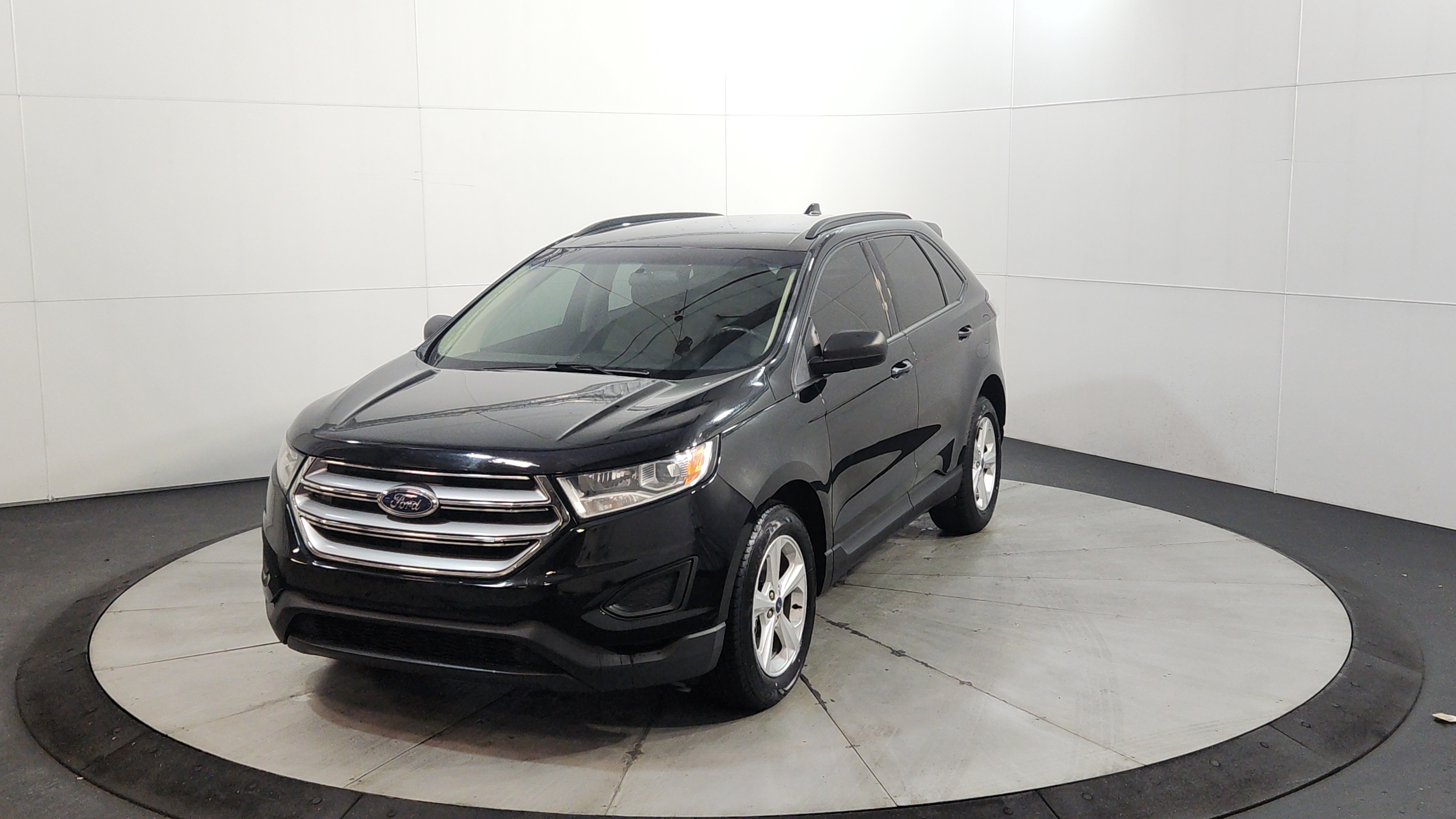 2018 Ford Edge SE