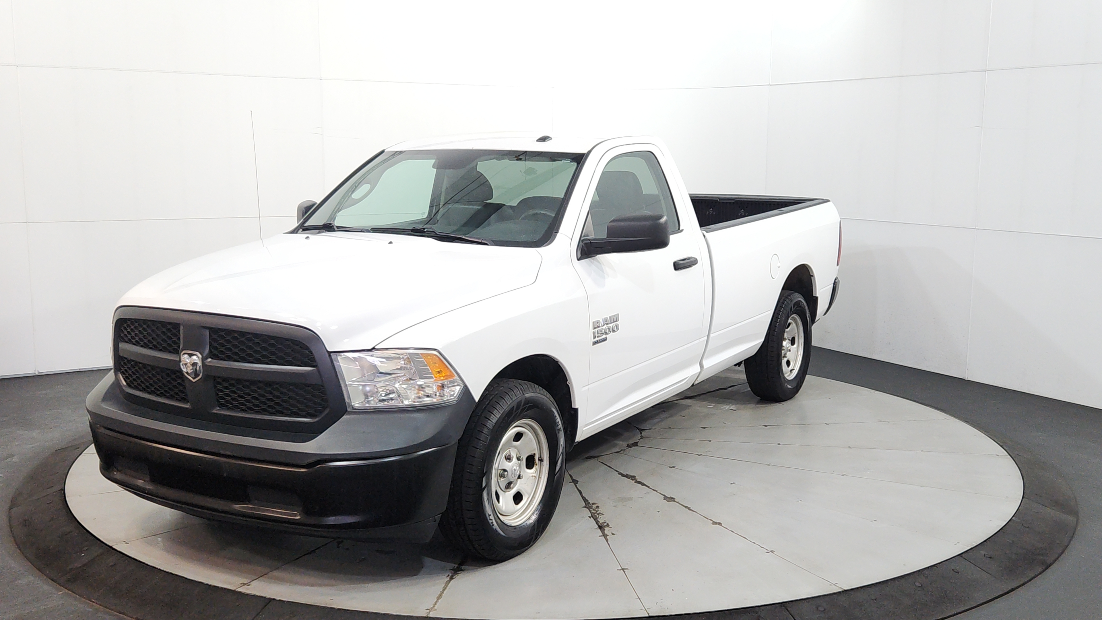 2022 RAM 1500 Classic Tradesman Regular Cab 8''s photo