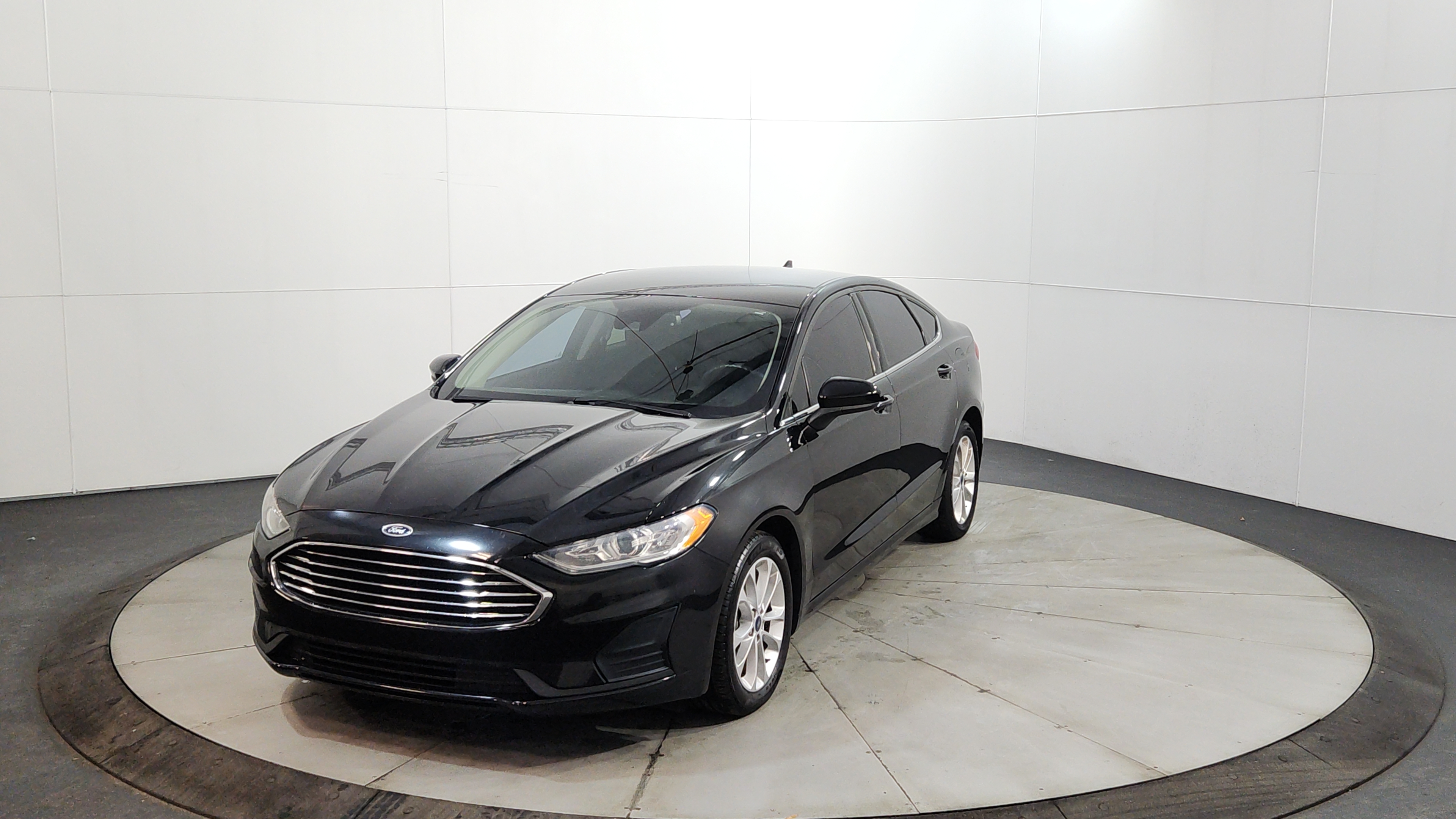 2020 Ford Fusion Hybrid SE