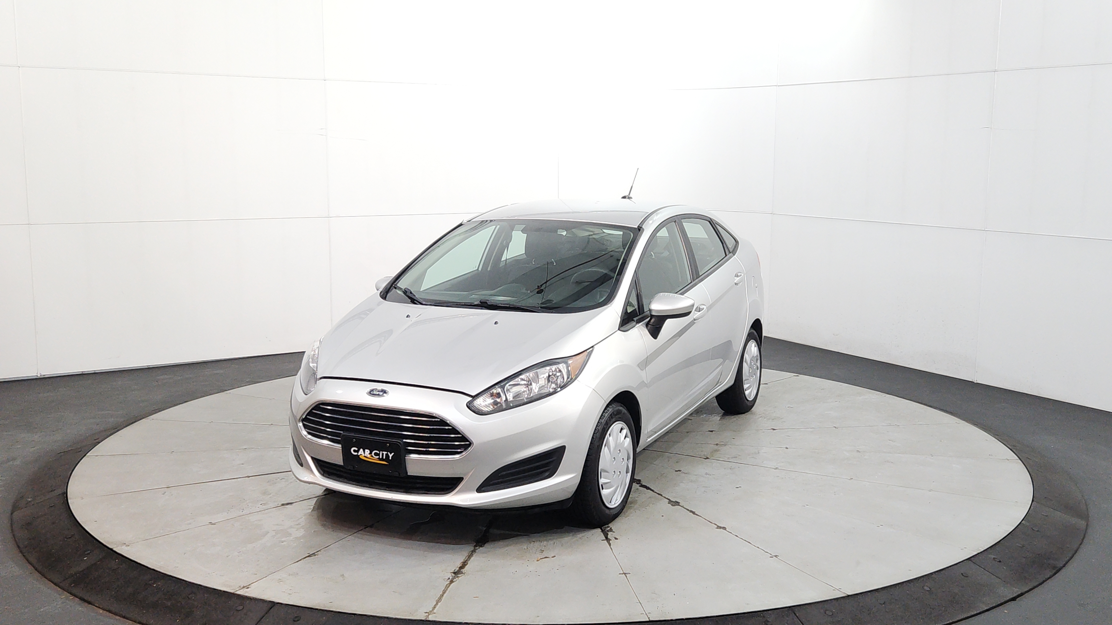 2019 Ford Fiesta S Sedan's photo