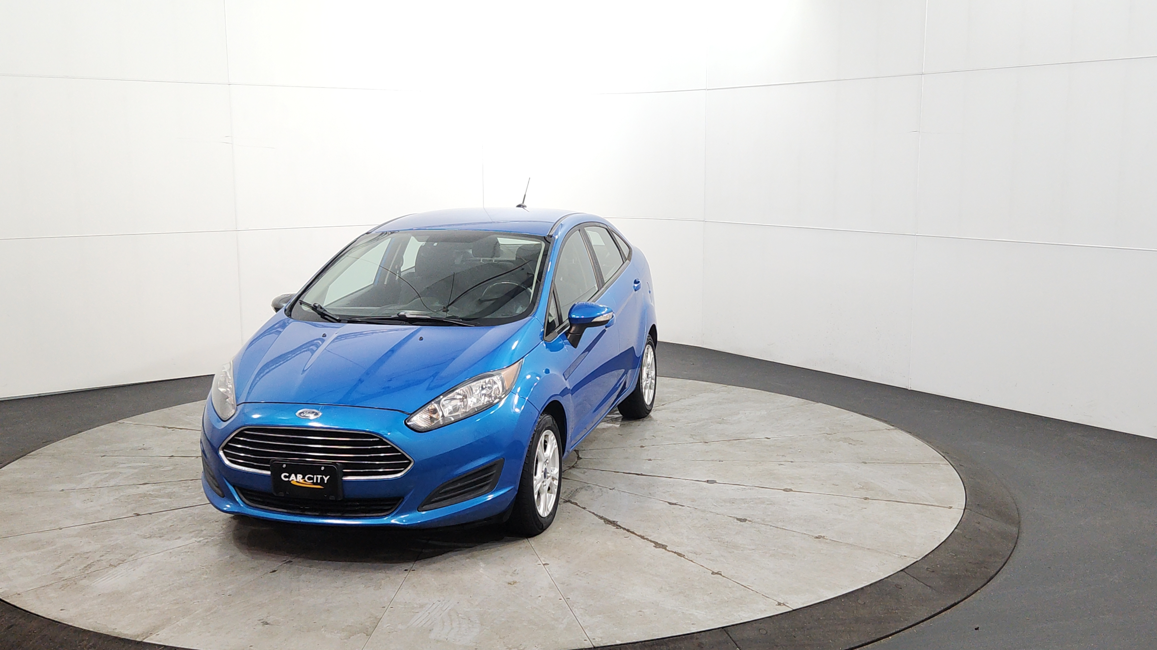 2015 Ford Fiesta SE