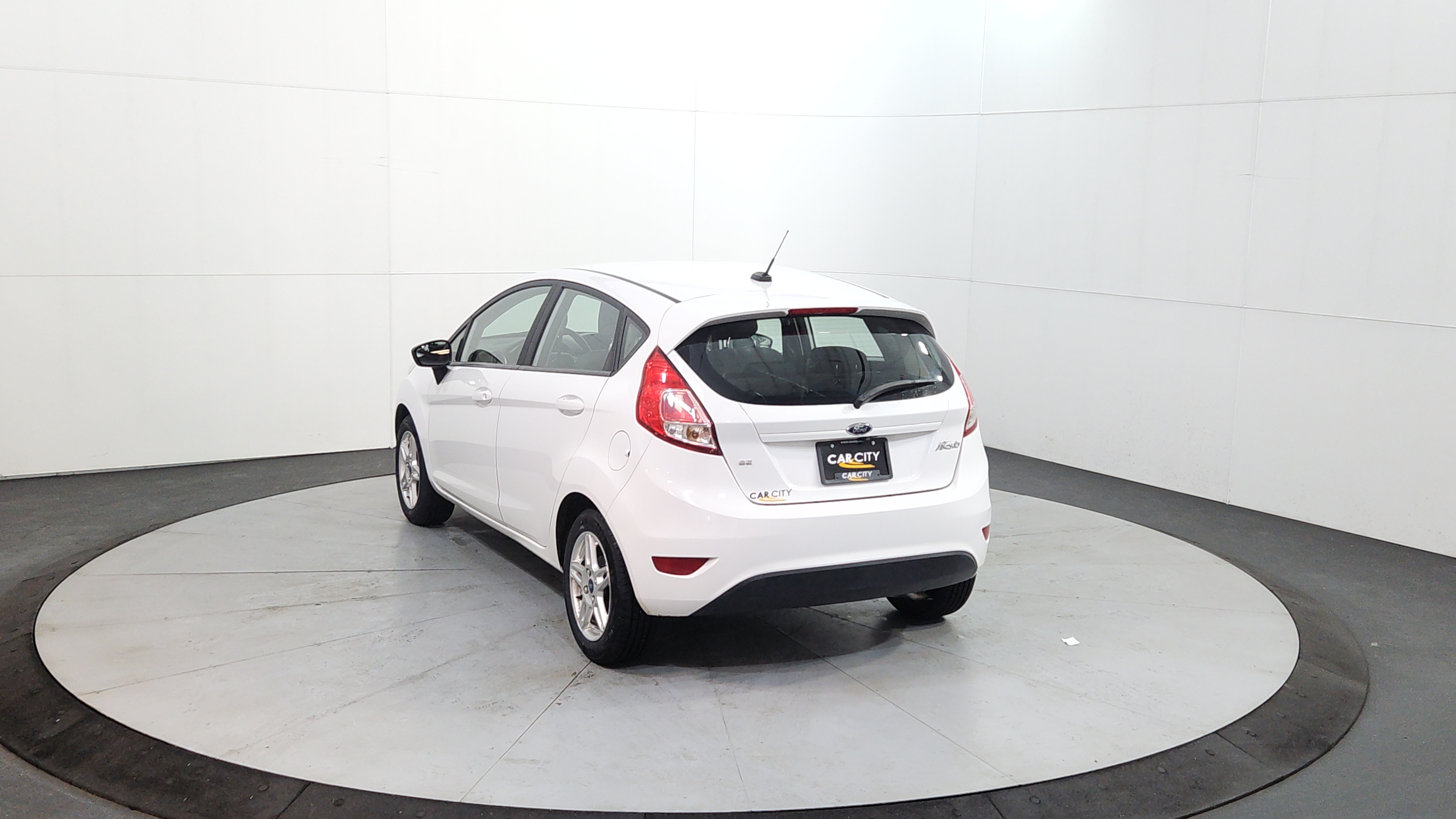2019 Ford Fiesta 6
