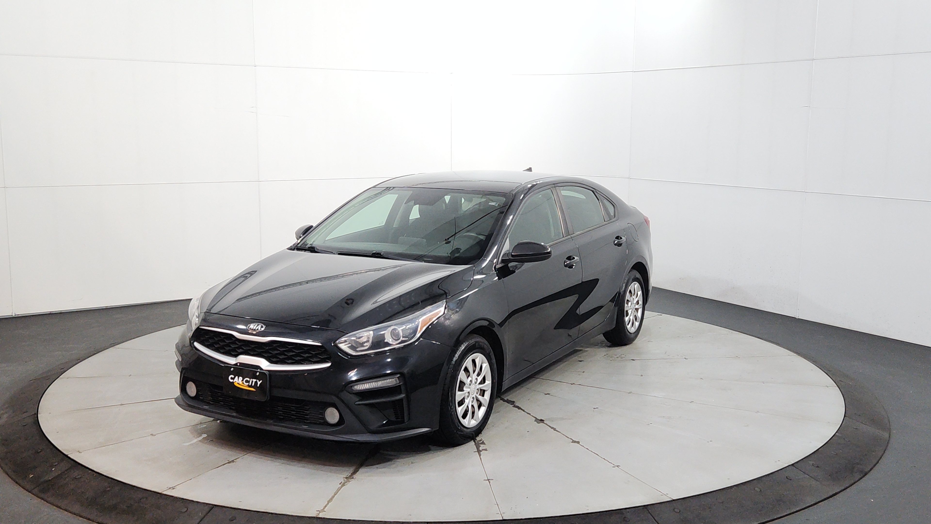 2019 Kia Forte FE AT's photo