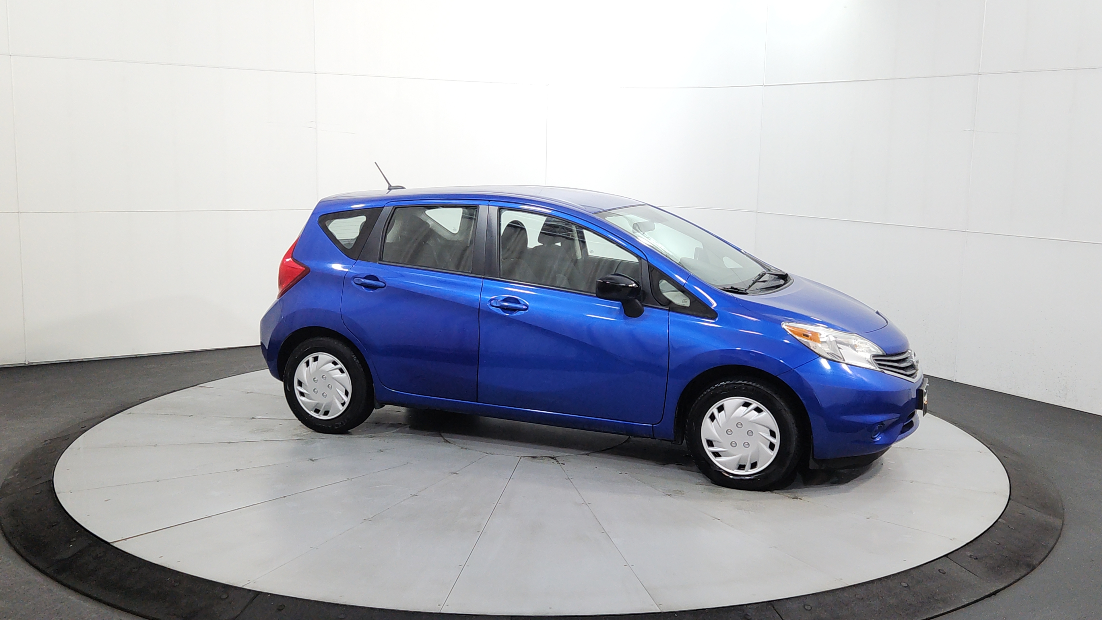 2016 Nissan Versa Note 3
