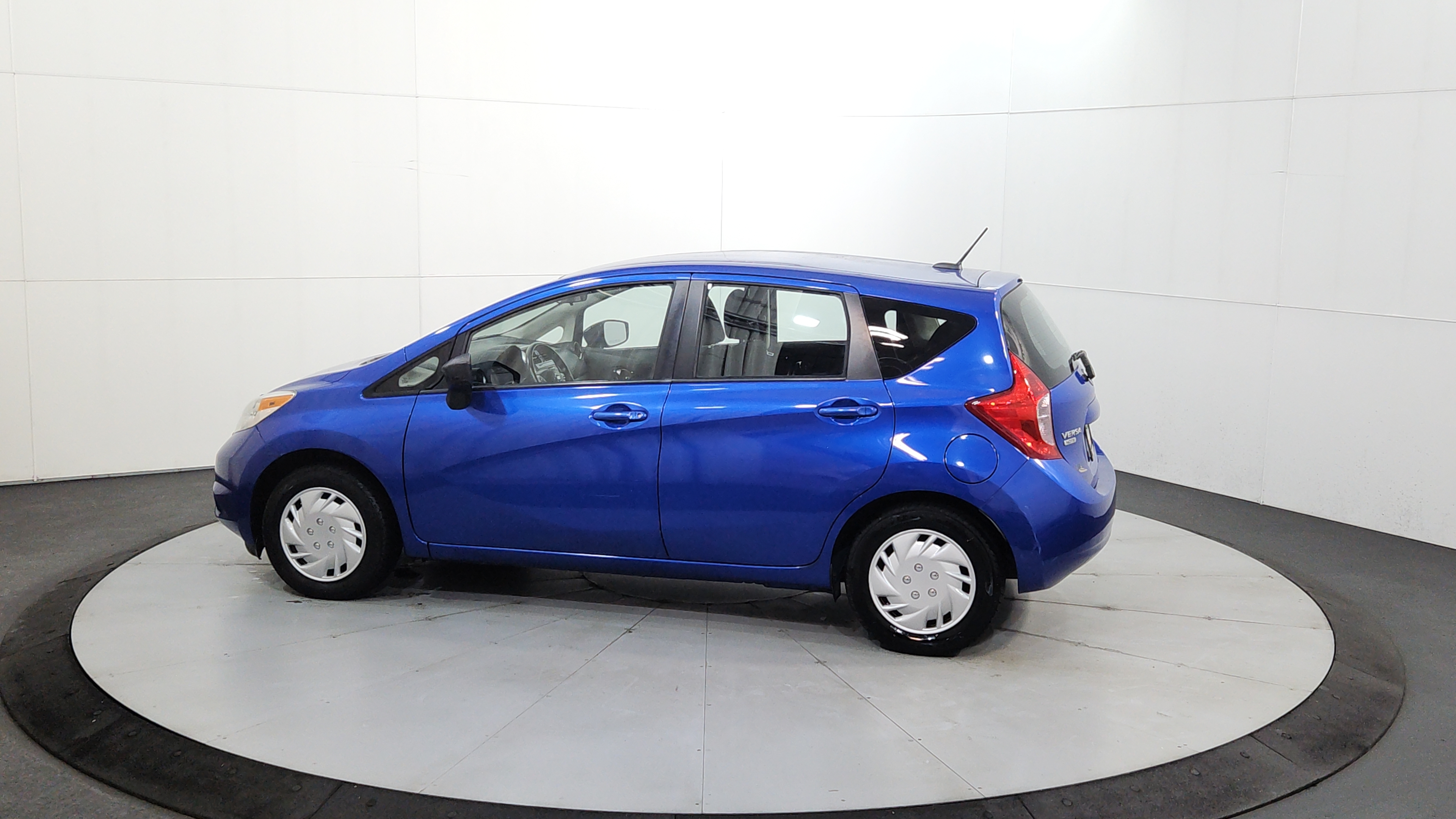 2016 Nissan Versa Note 7