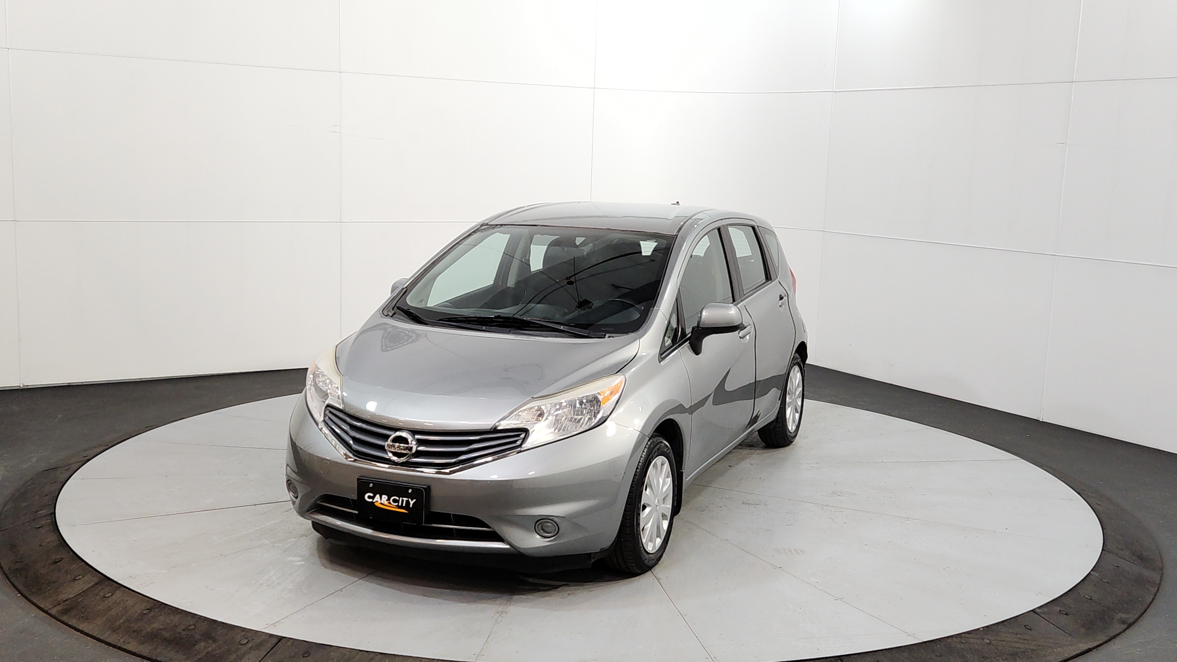 2014 Nissan Versa Note 1.6 SV CVT's photo