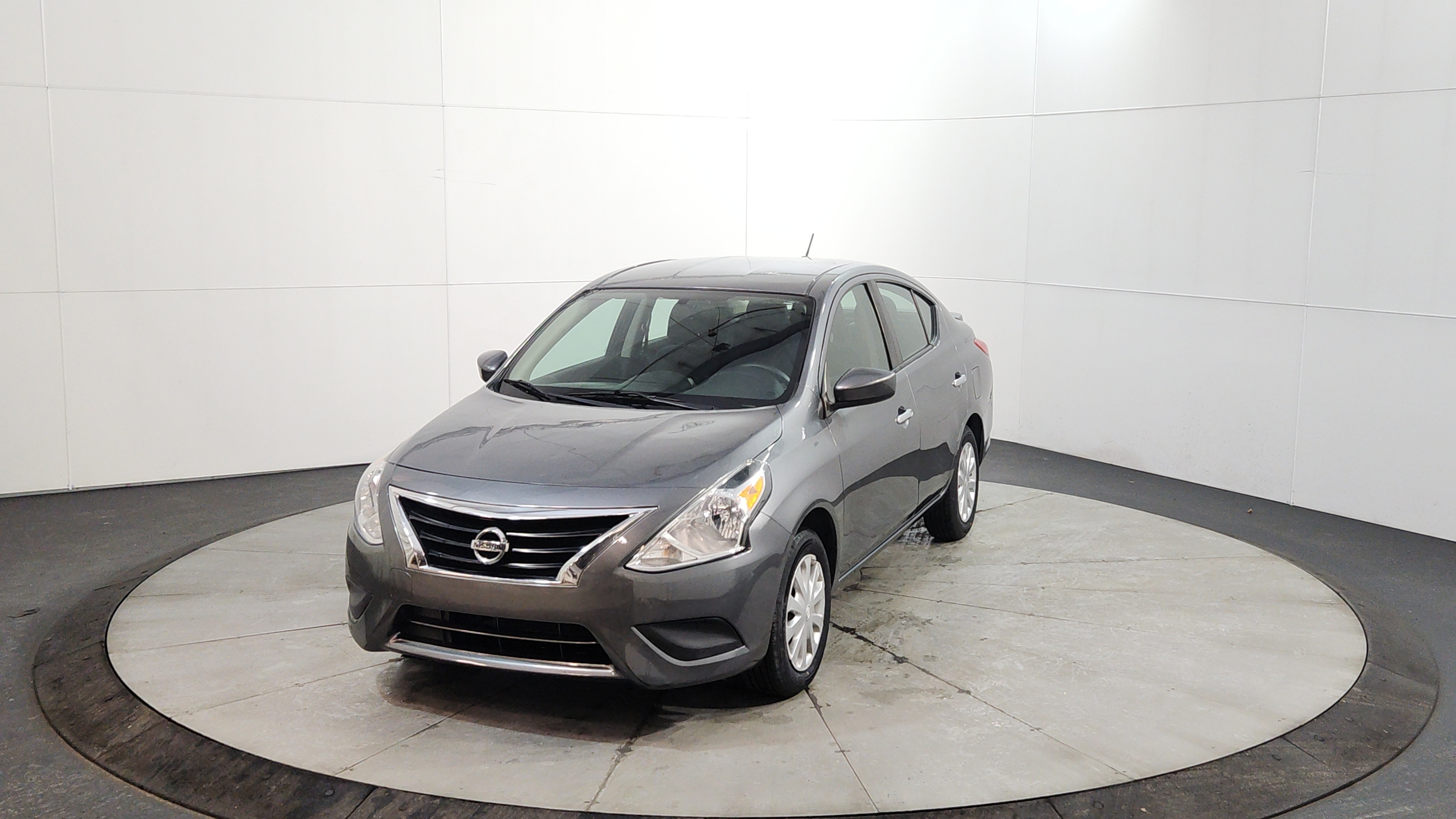 2019 Nissan Versa Sedan SV