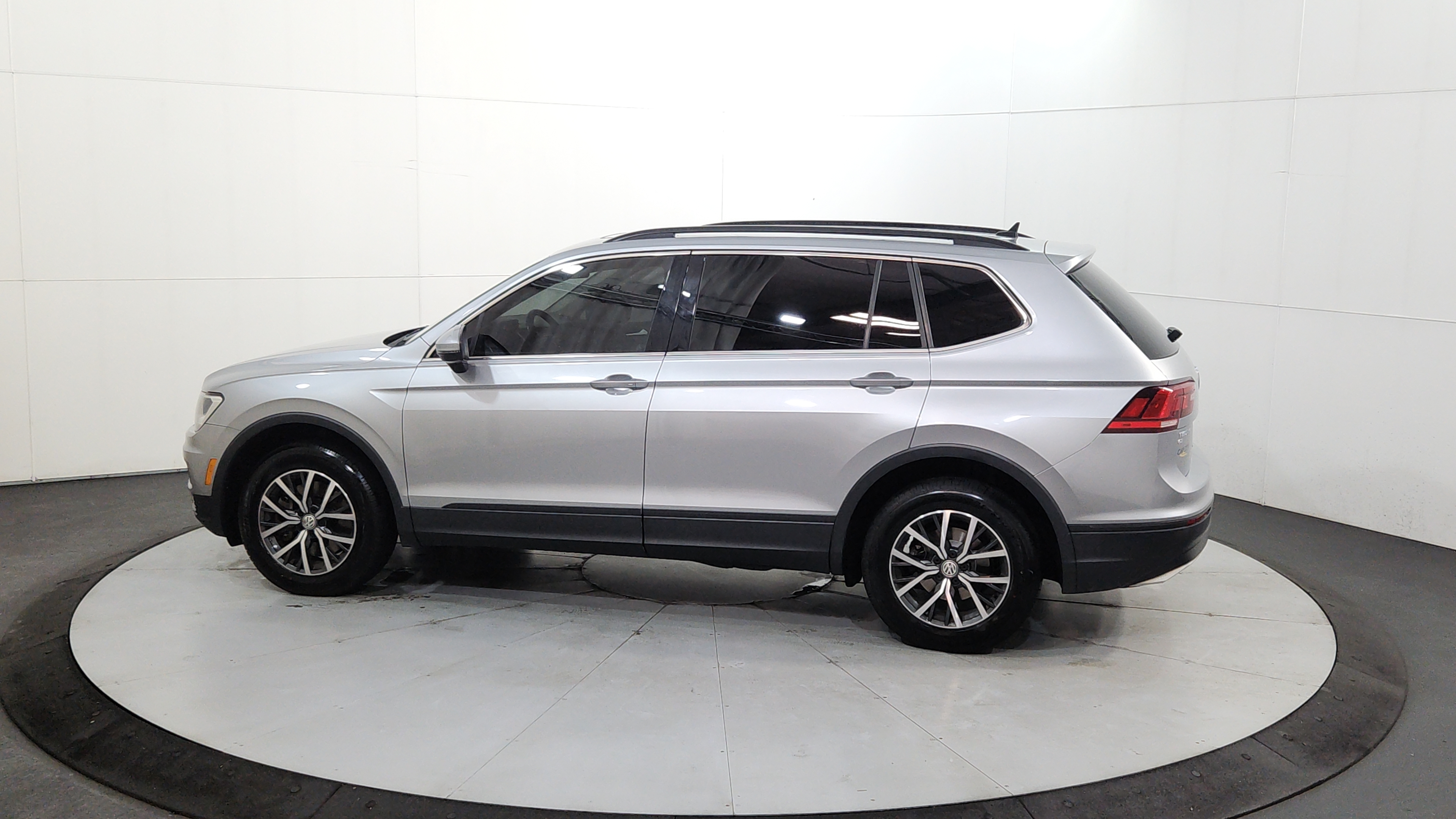 2019 Volkswagen Tiguan 7