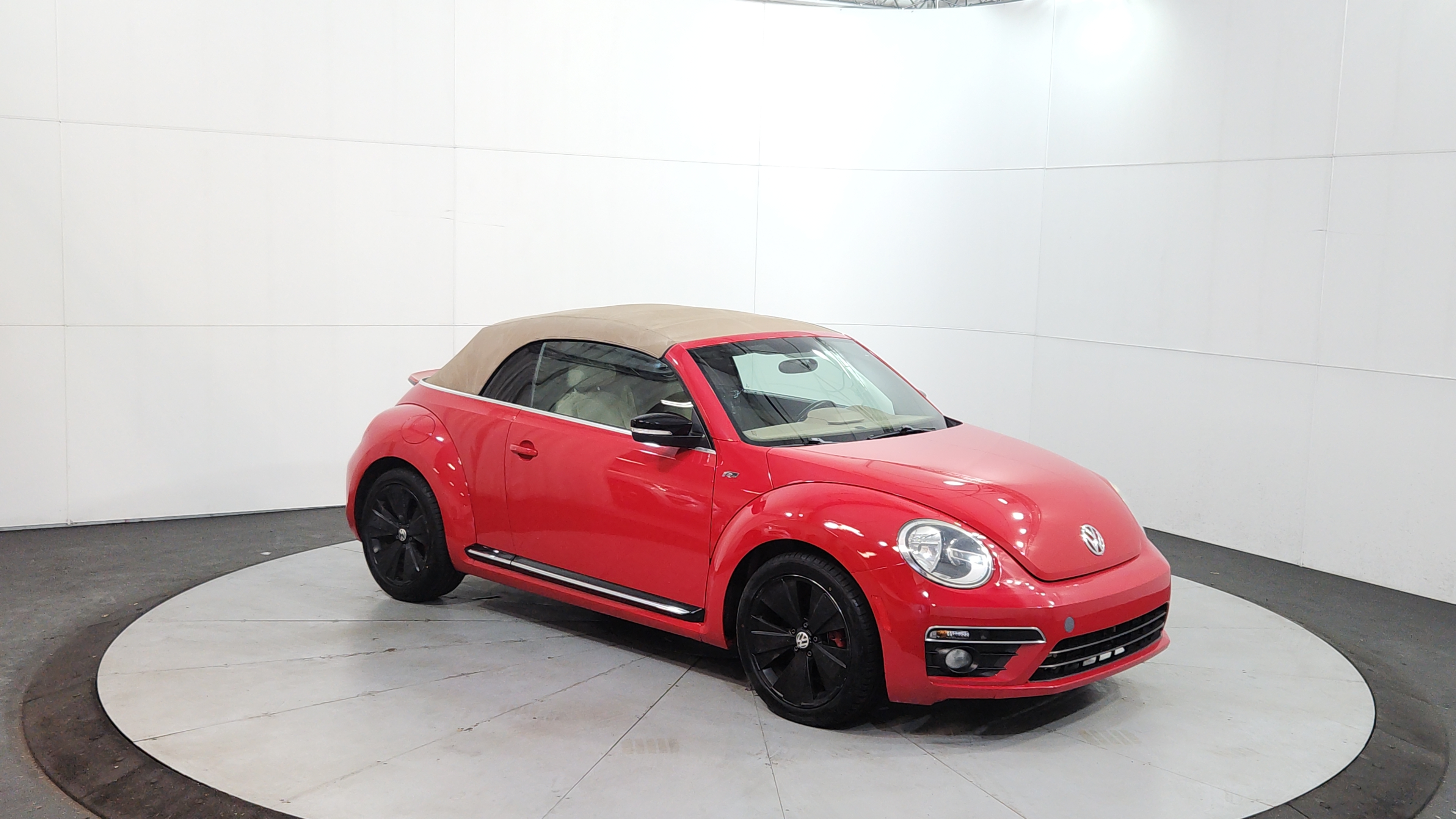 2015 Volkswagen Beetle 7