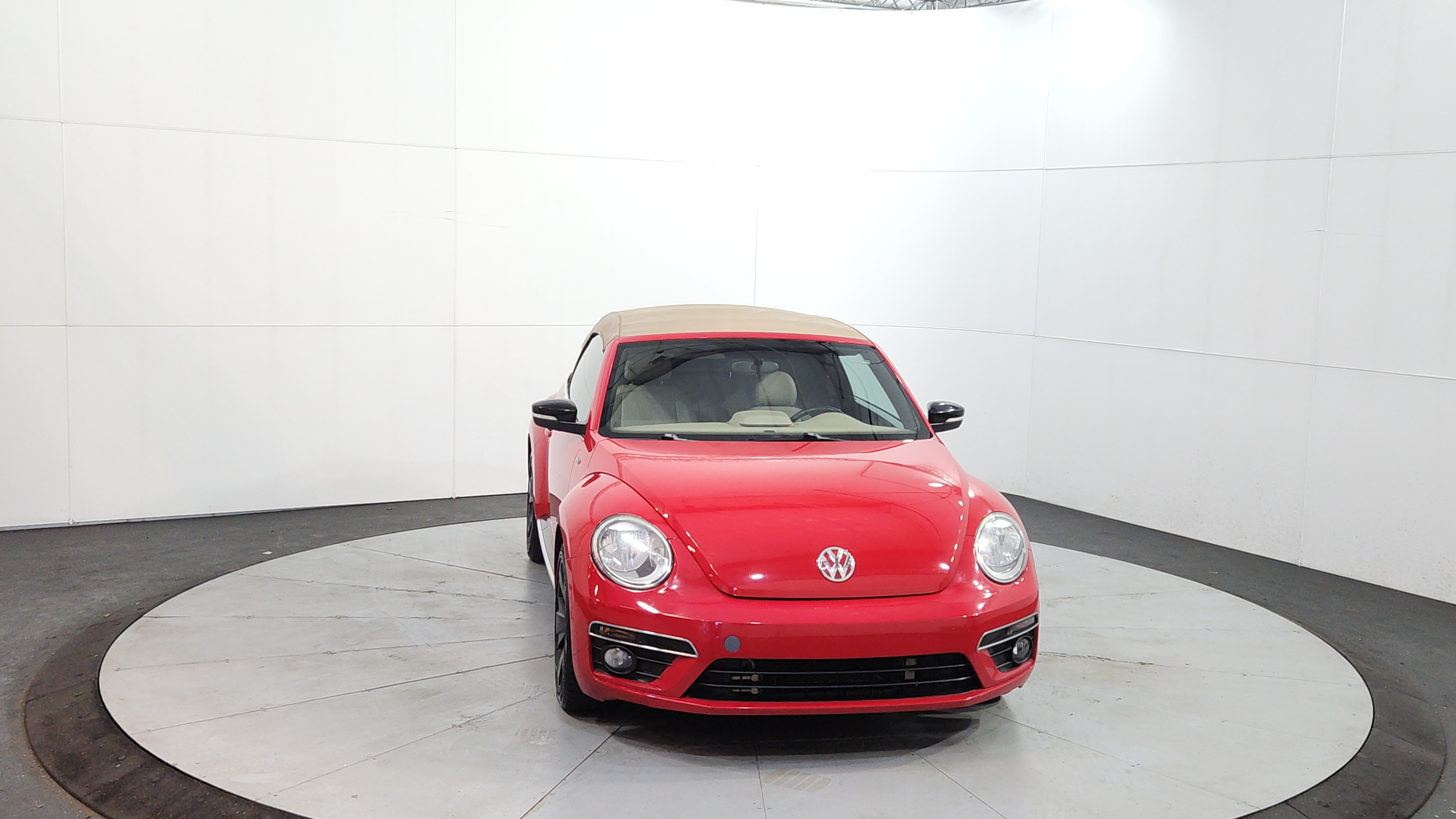 2015 Volkswagen Beetle 8