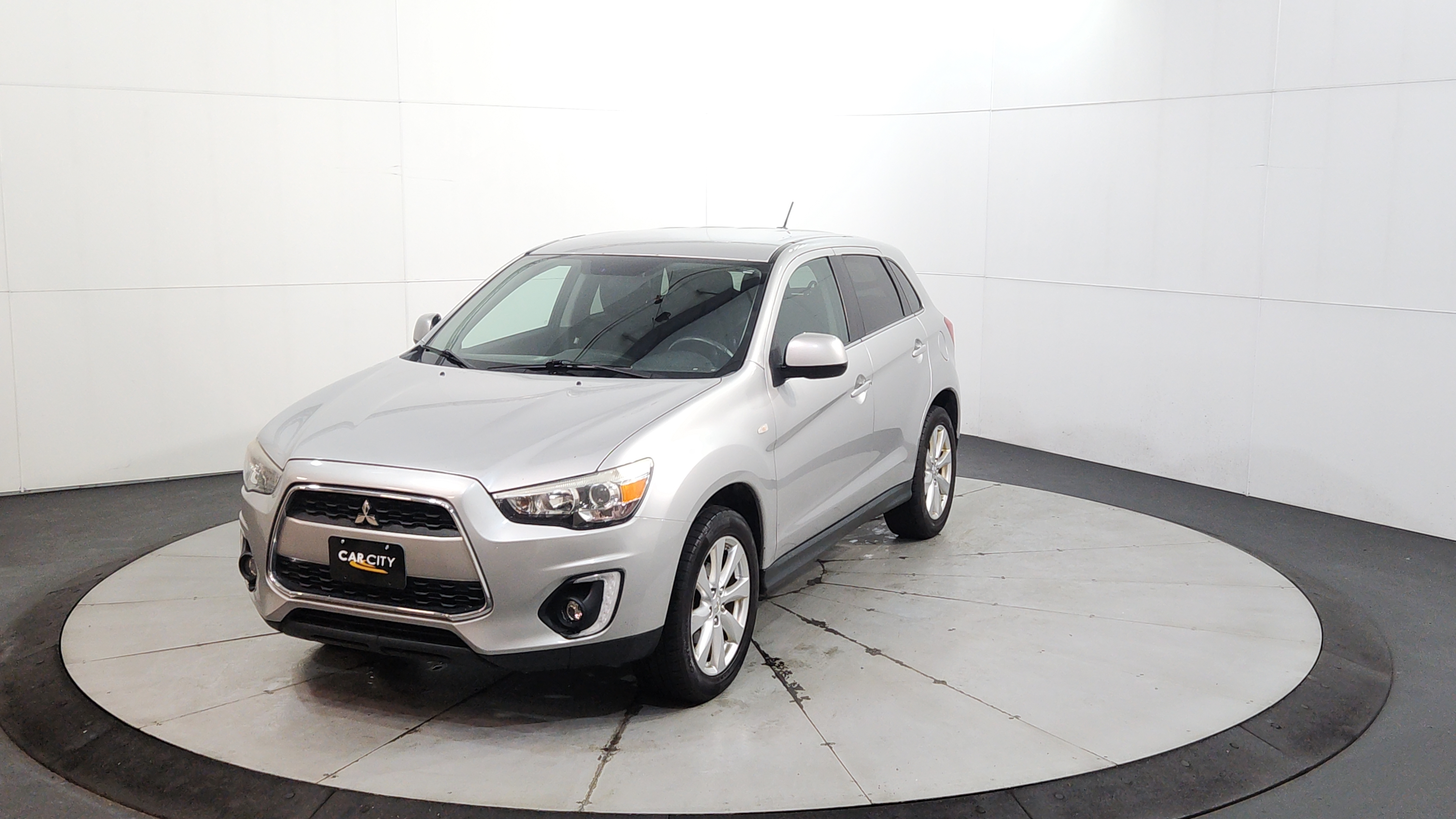 2015 Mitsubishi Outlander Sport 2.0 SE 2WD CVT's photo