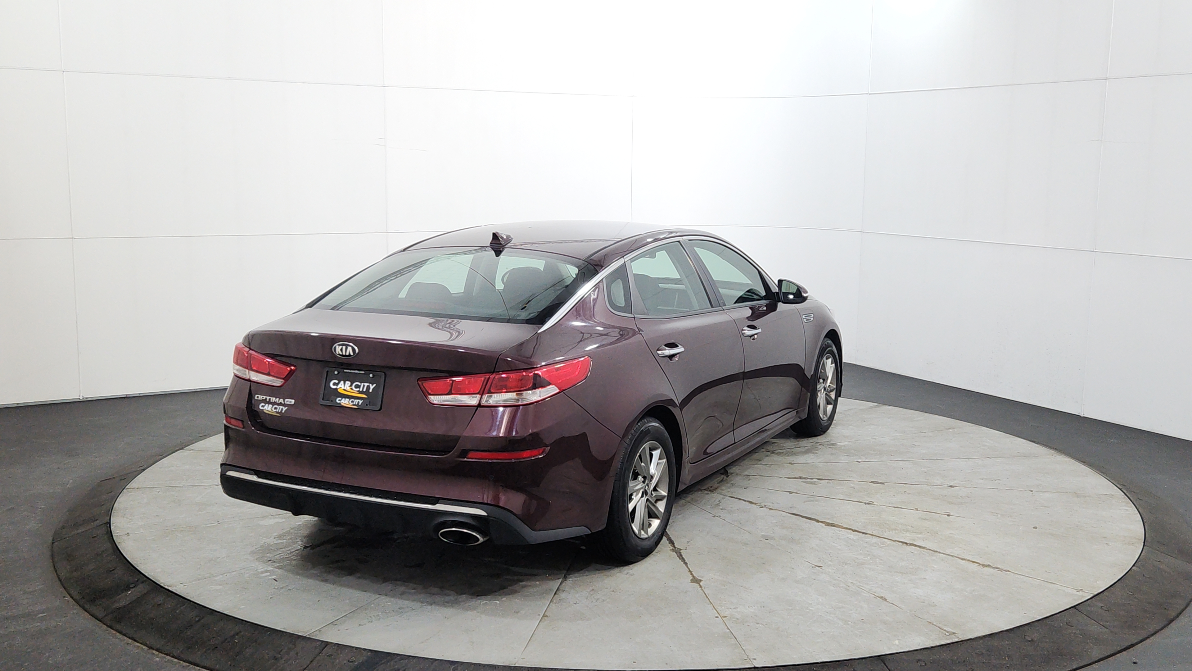 2019 Kia Optima 5