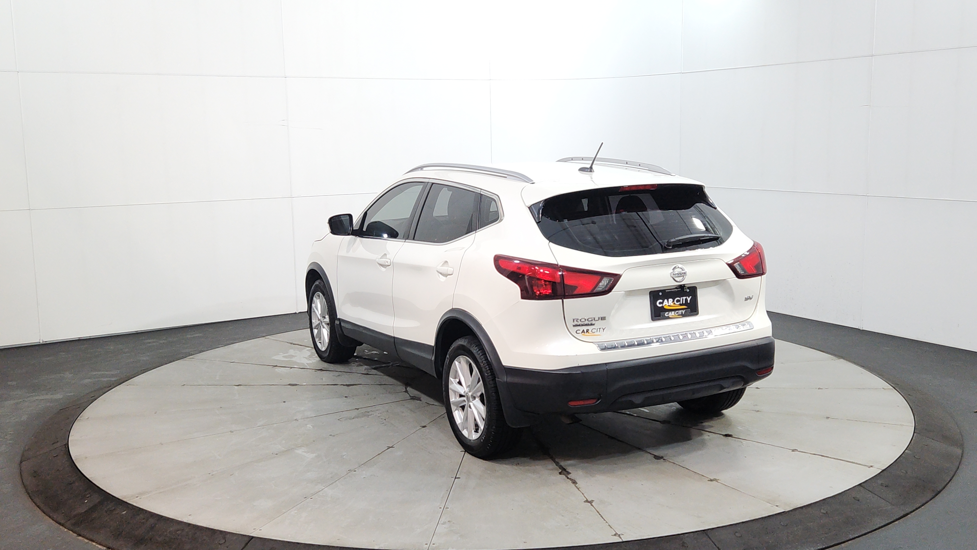 2018 Nissan Rogue Sport 6