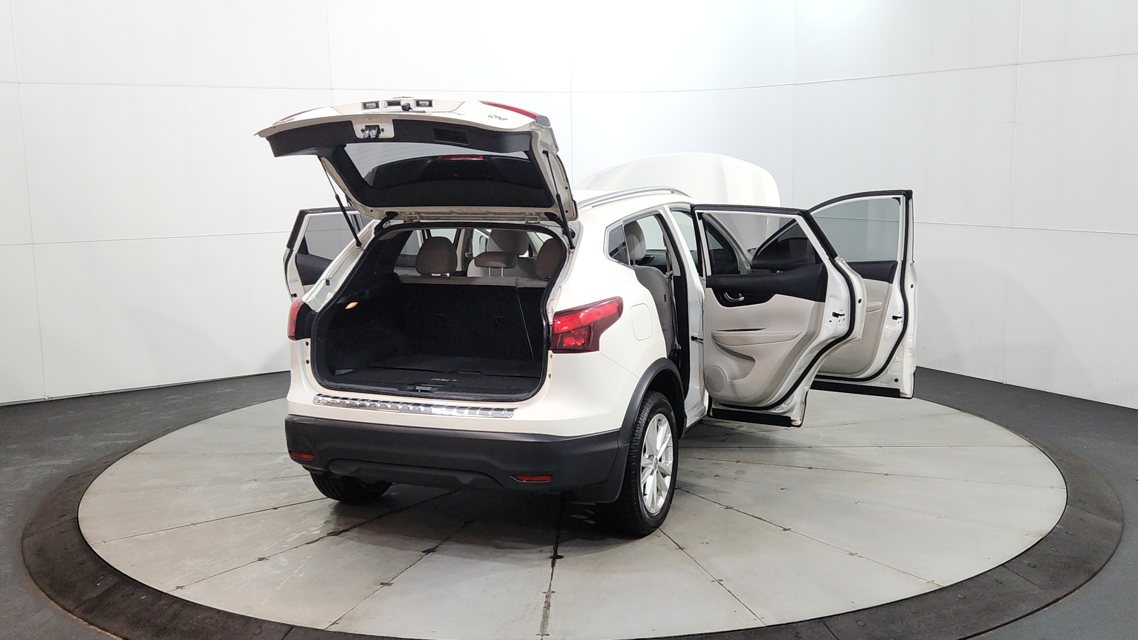 2018 Nissan Rogue Sport 11