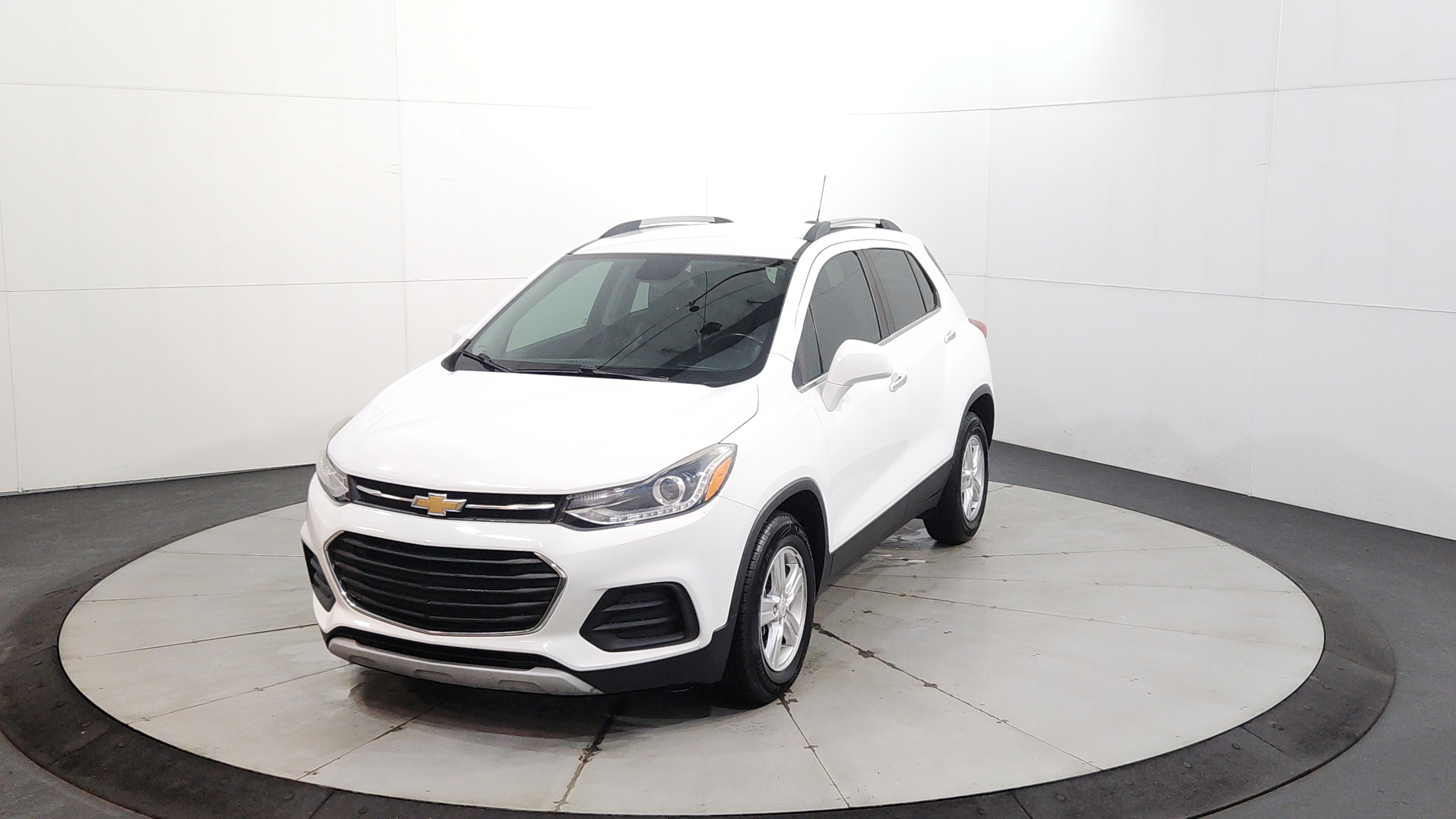 2019 Chevrolet Trax LT's photo