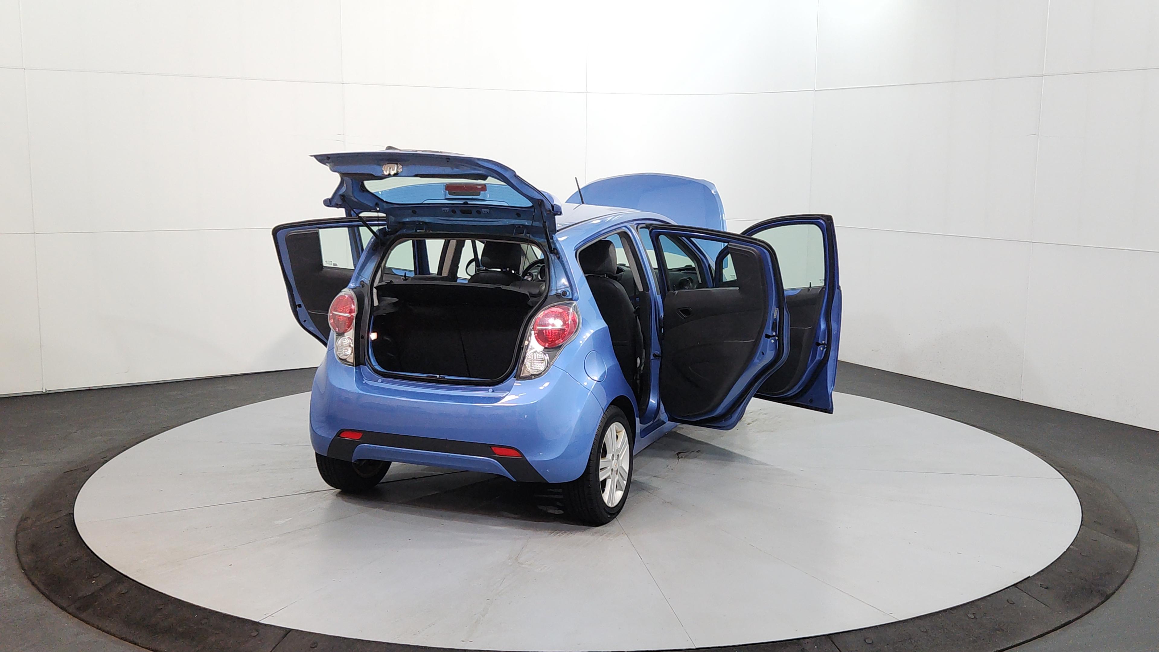 2015 Chevrolet Spark 11