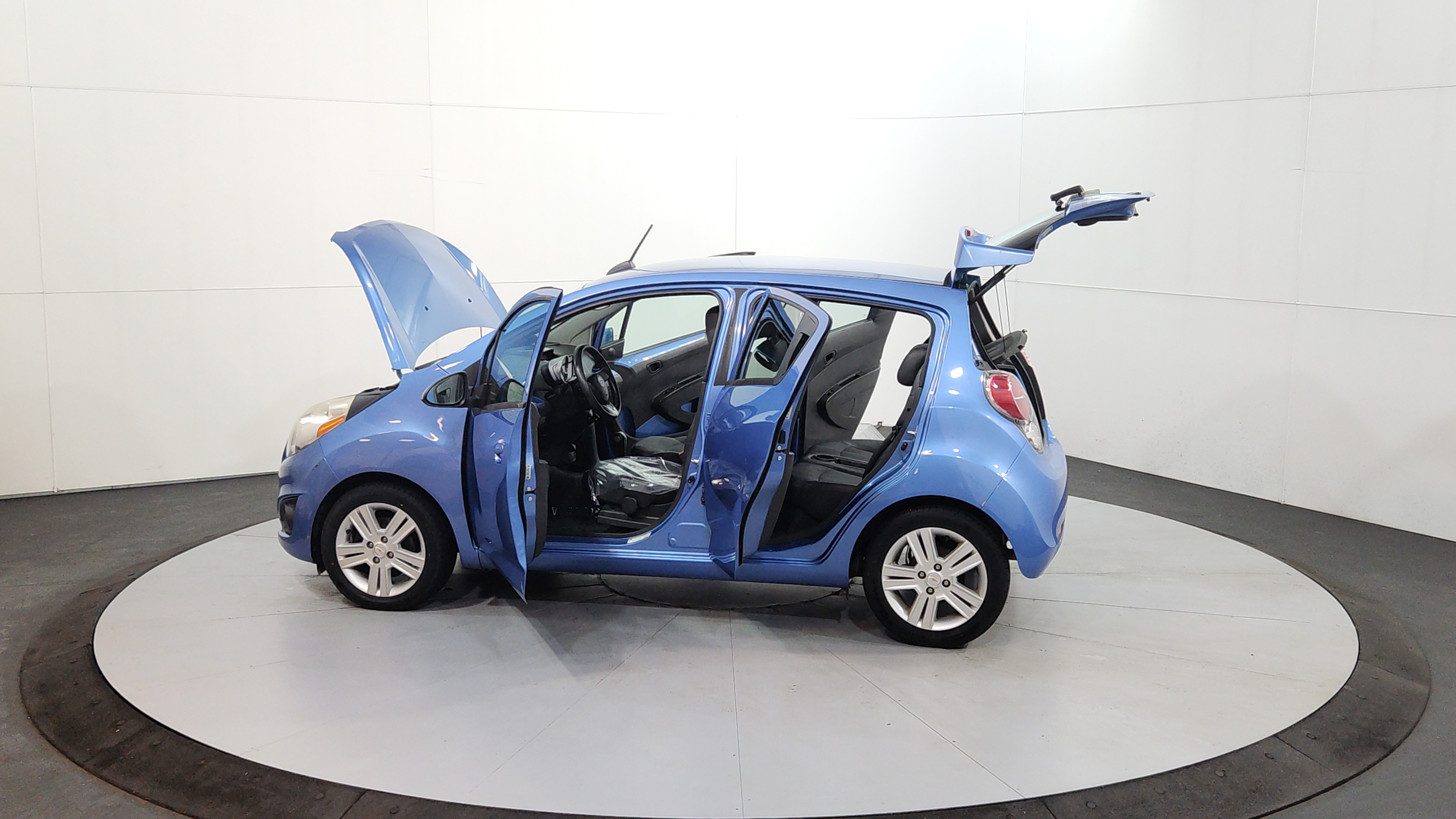 2015 Chevrolet Spark 12