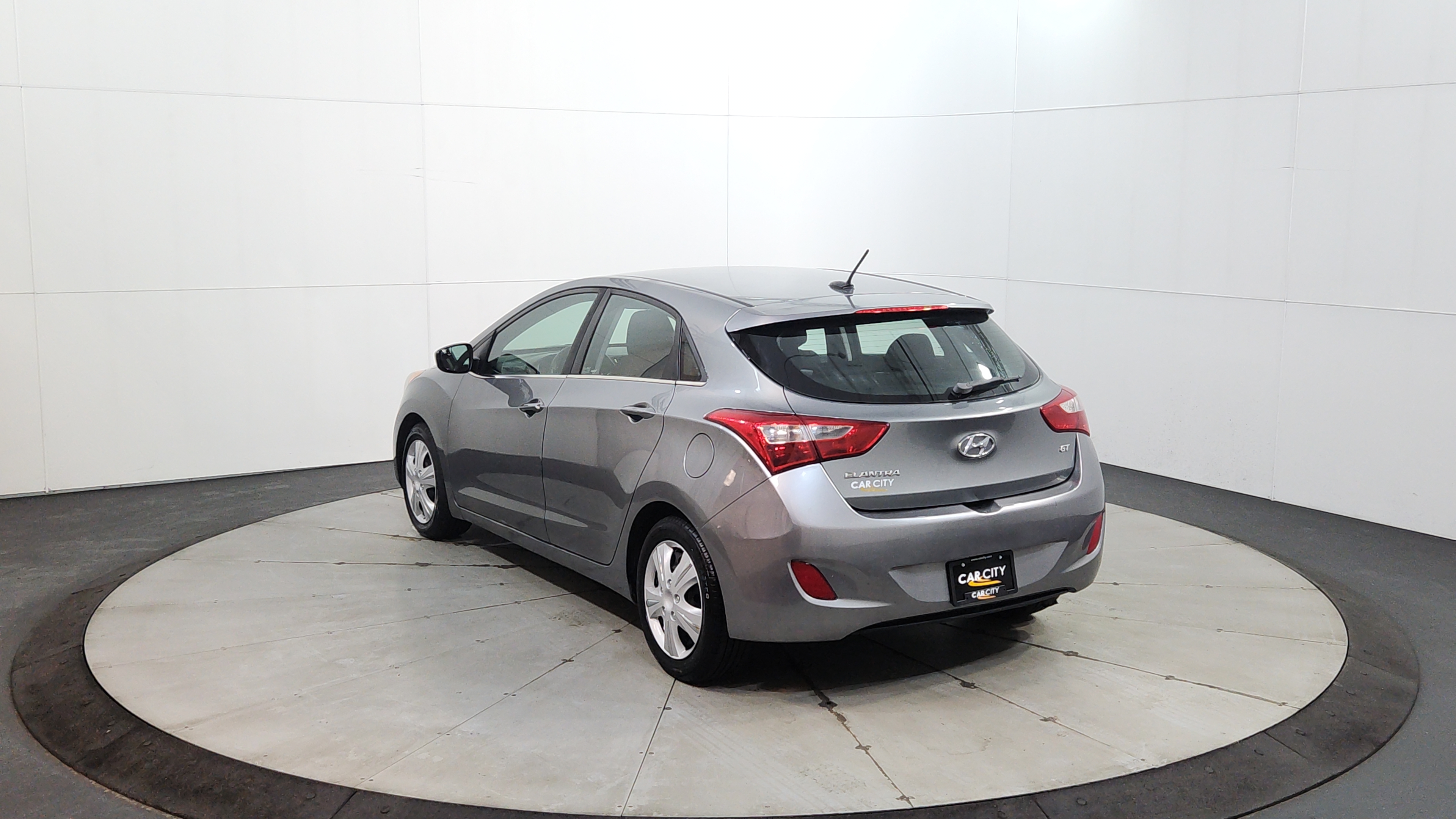 2017 Hyundai Elantra GT 6