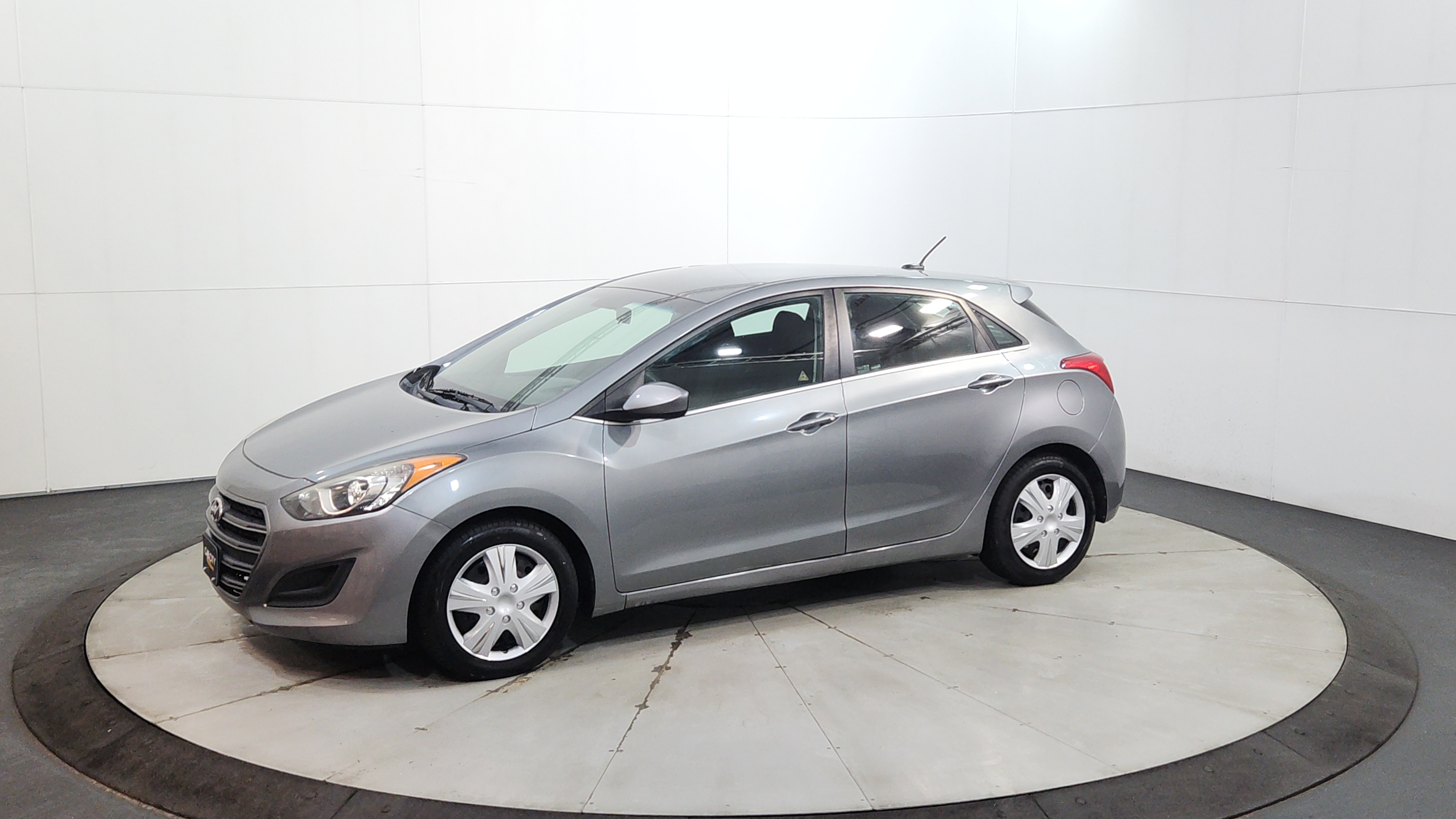 2017 Hyundai Elantra GT 8