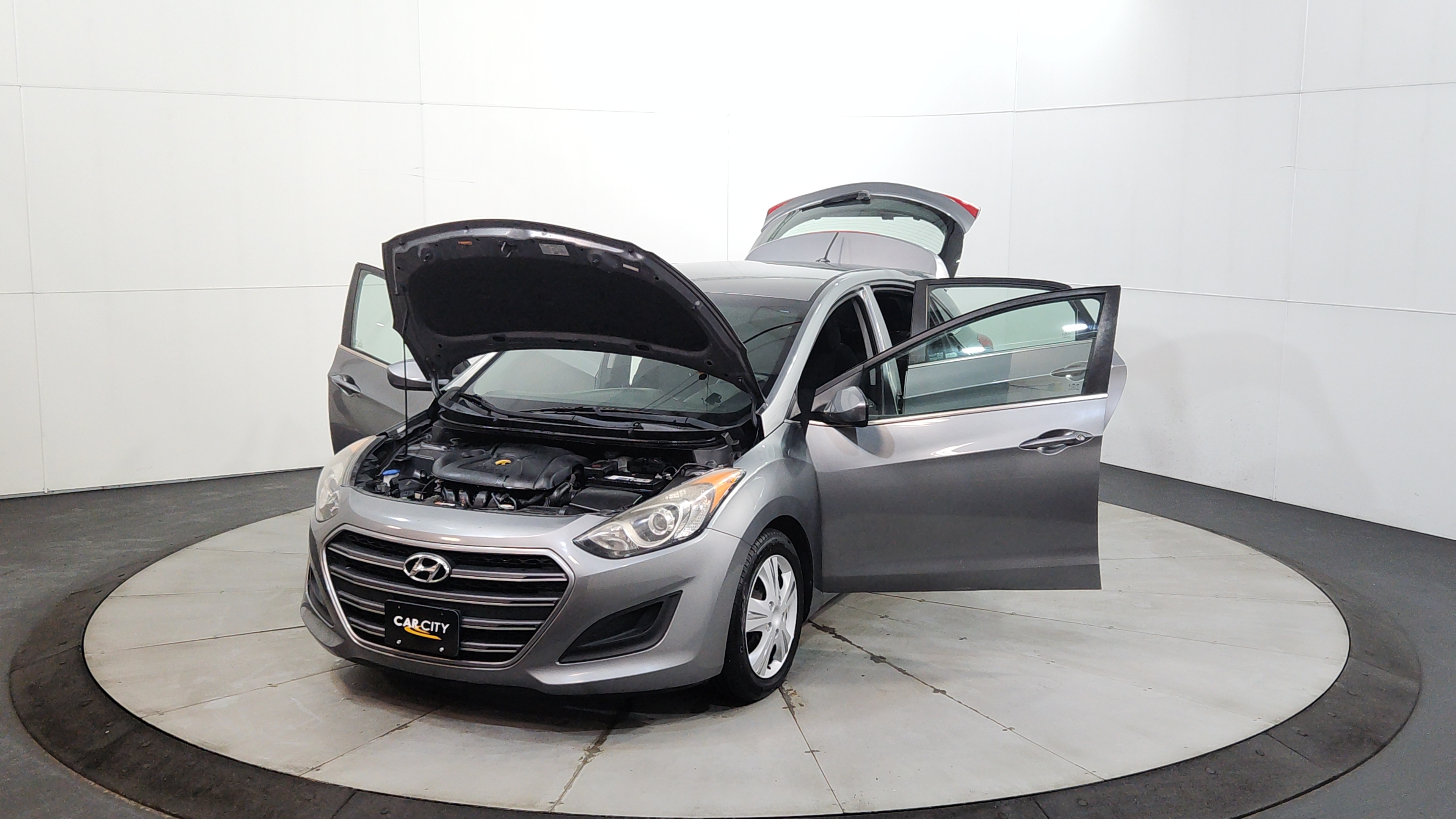 2017 Hyundai Elantra GT 9