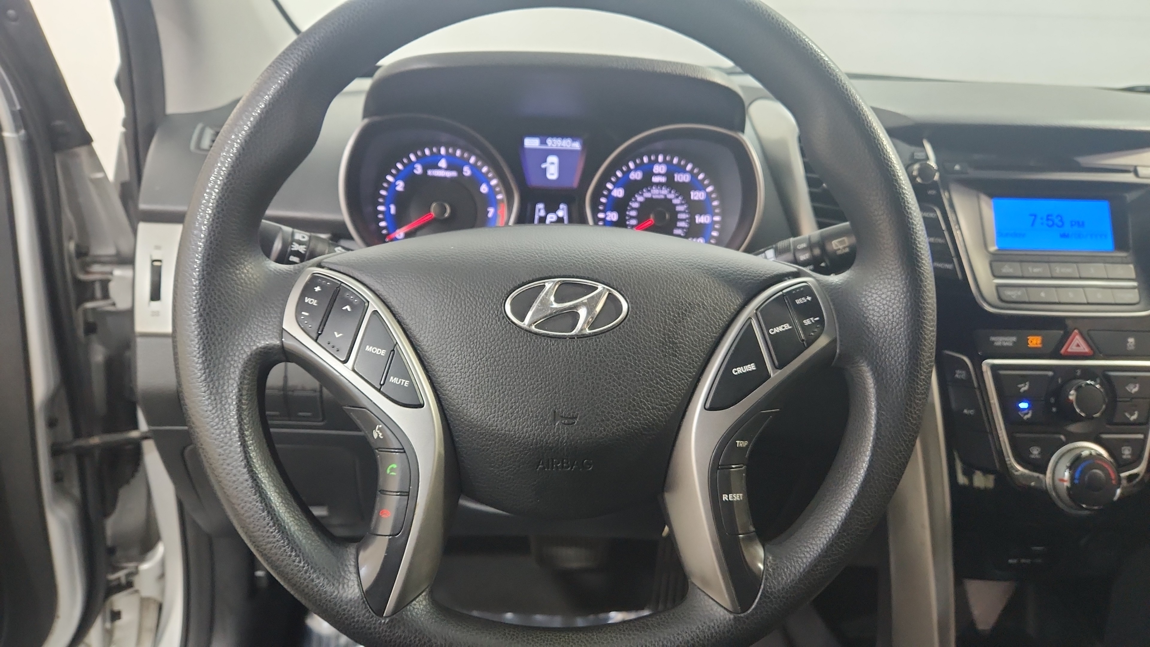 2017 Hyundai Elantra GT 14