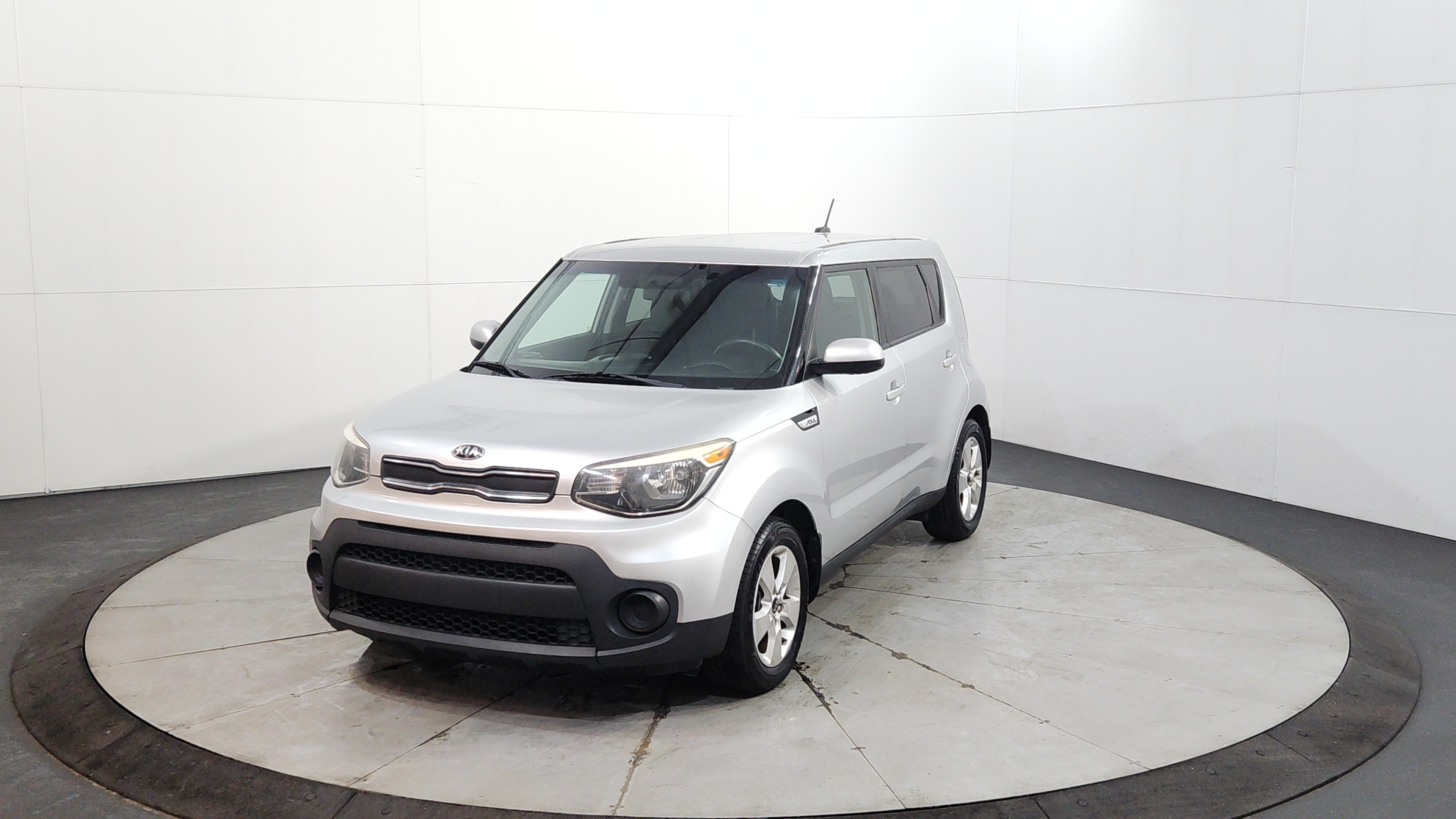 2018 Kia Soul 1.6L Base 6 A/T's photo