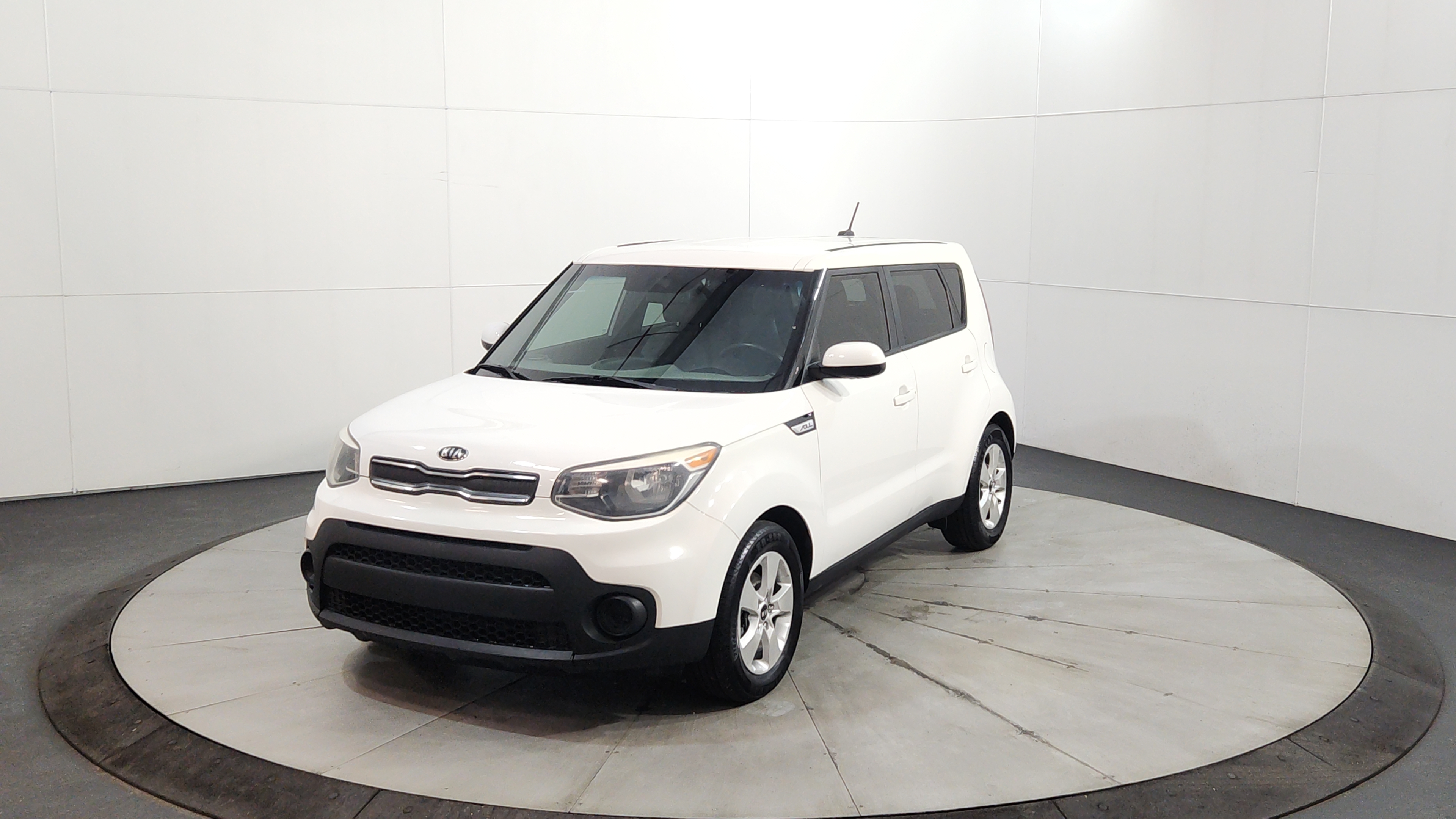 2018 Kia Soul 1.6L Base 6 A/T's photo