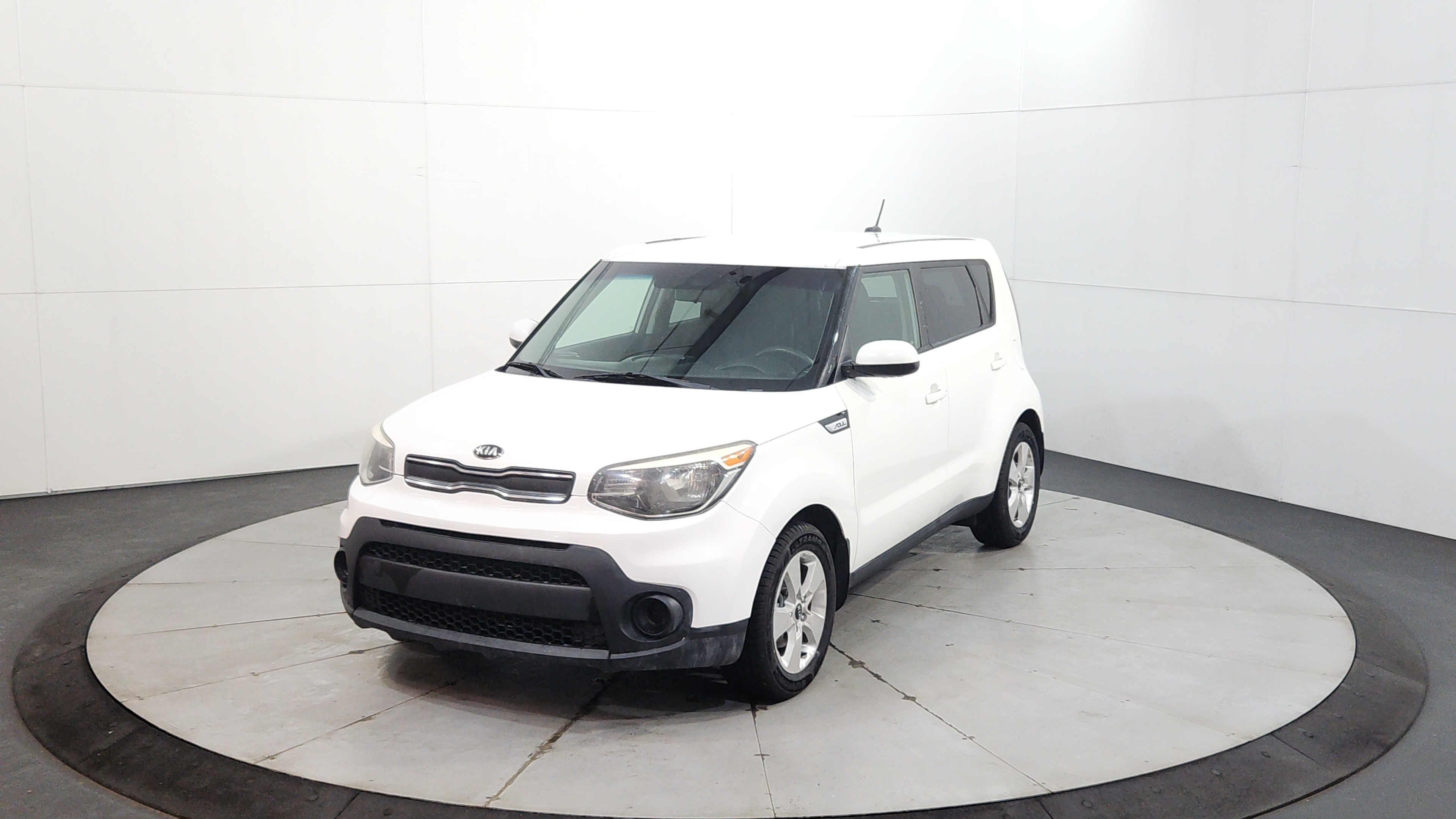 2018 Kia Soul 1.6L Base 6 A/T's photo