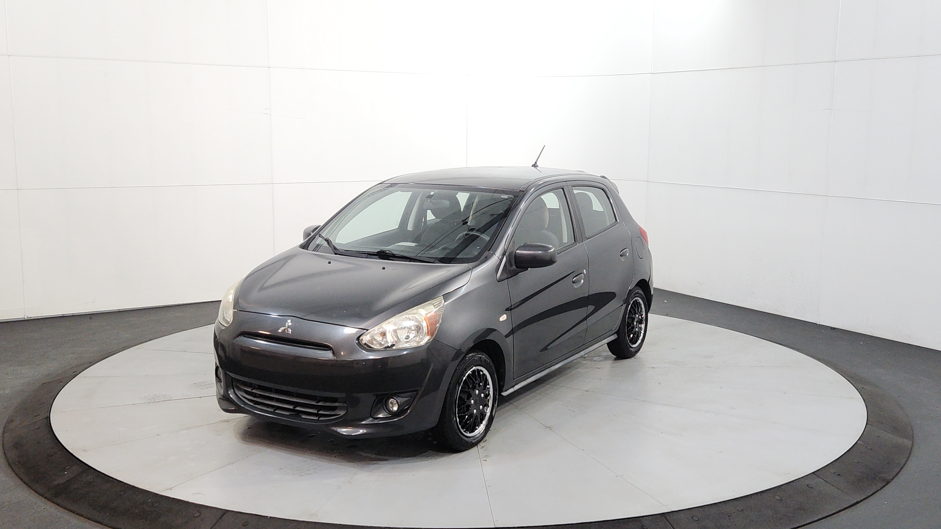 2015 Mitsubishi Mirage DE CVT's photo