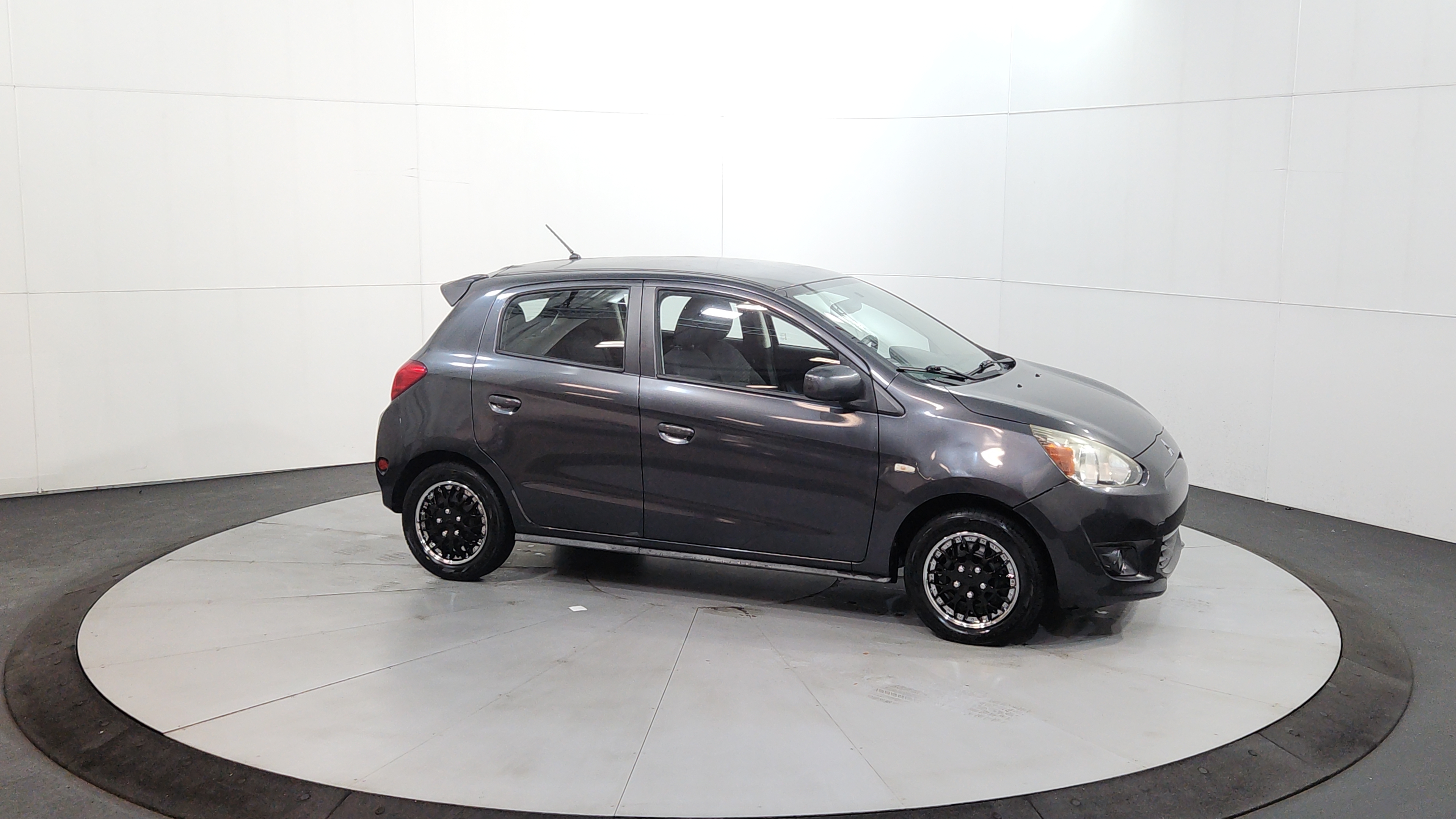 2015 Mitsubishi Mirage 3