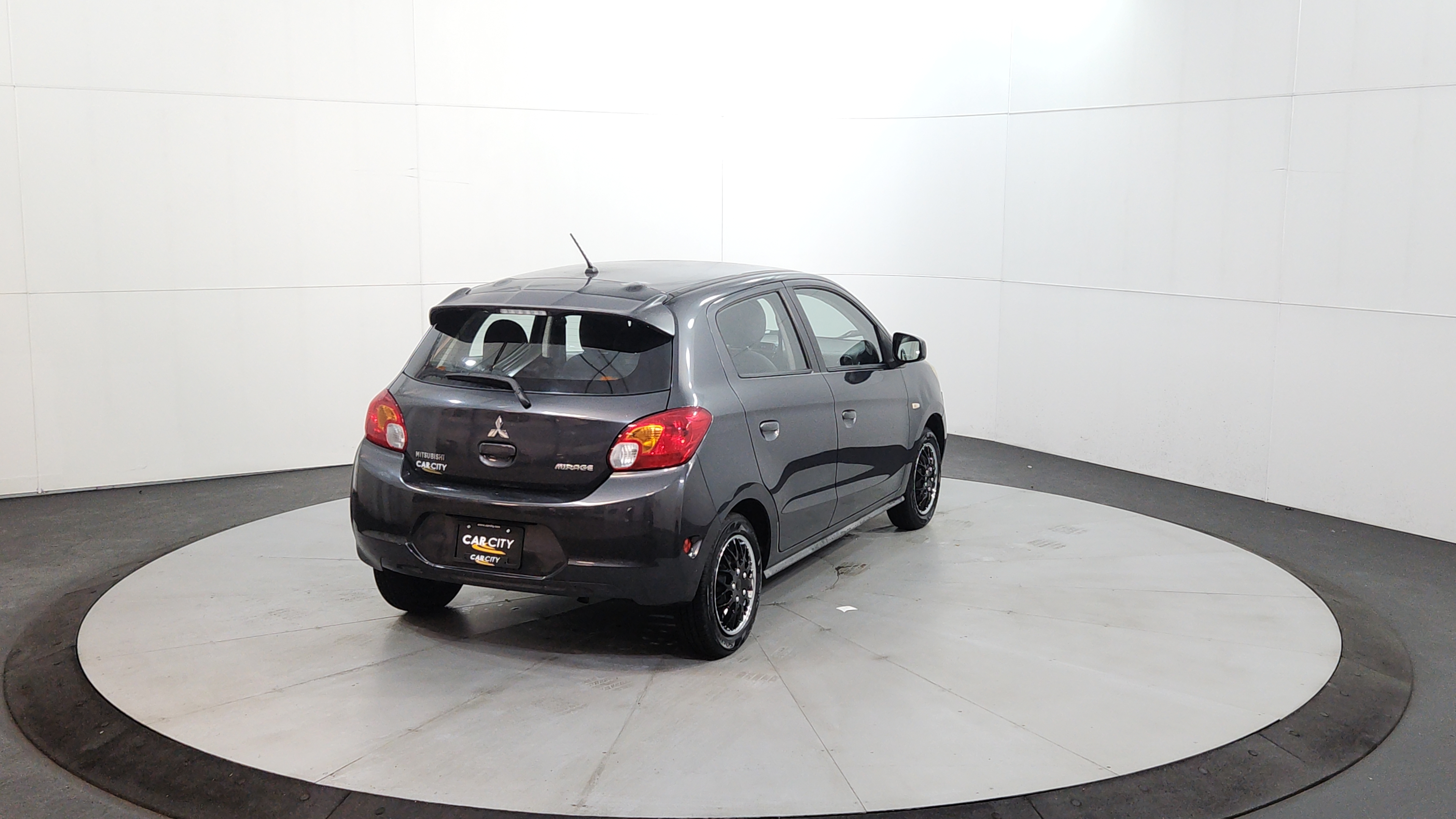 2015 Mitsubishi Mirage 5