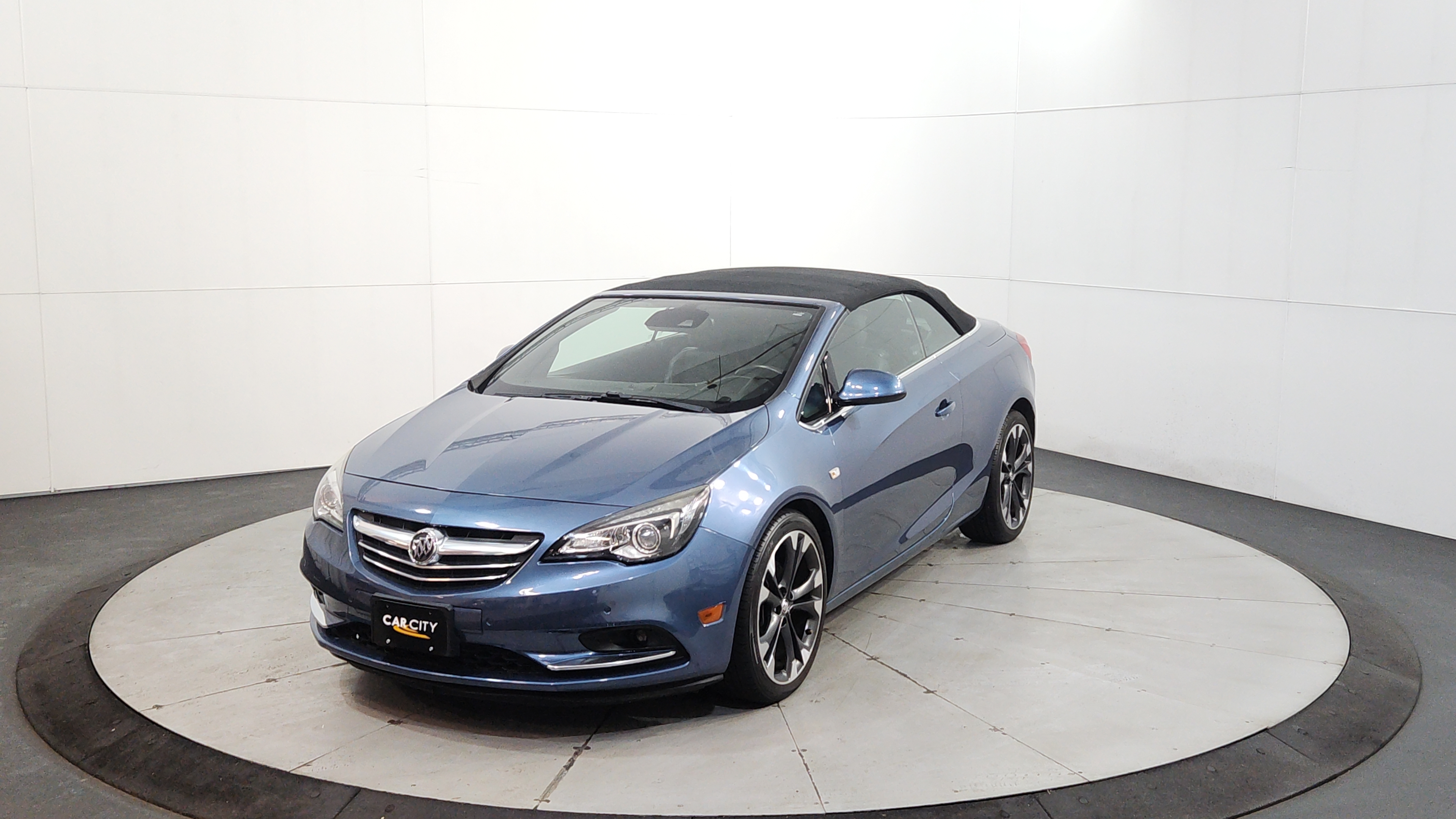 2016 Buick Cascada Premium's photo